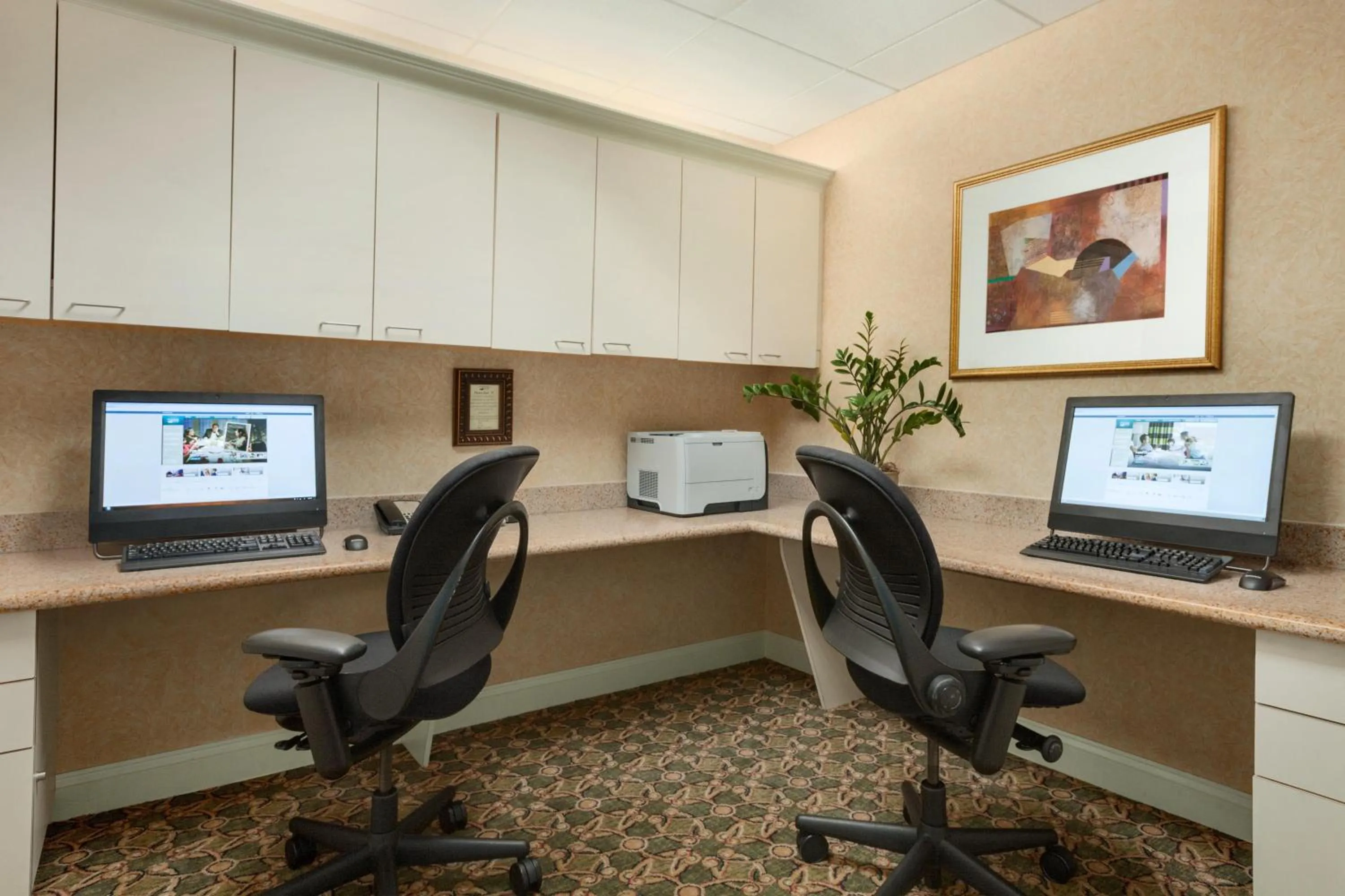 Business facilities in Homewood Suites by Hilton Falls Church