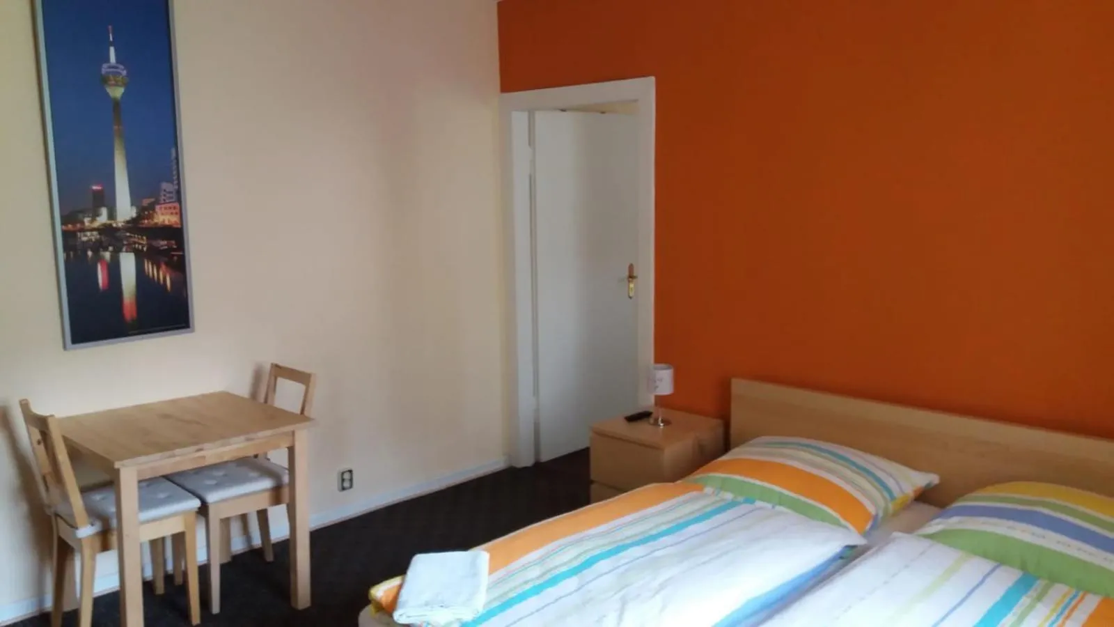 Photo of the whole room, Bed in Gästehaus Grupello