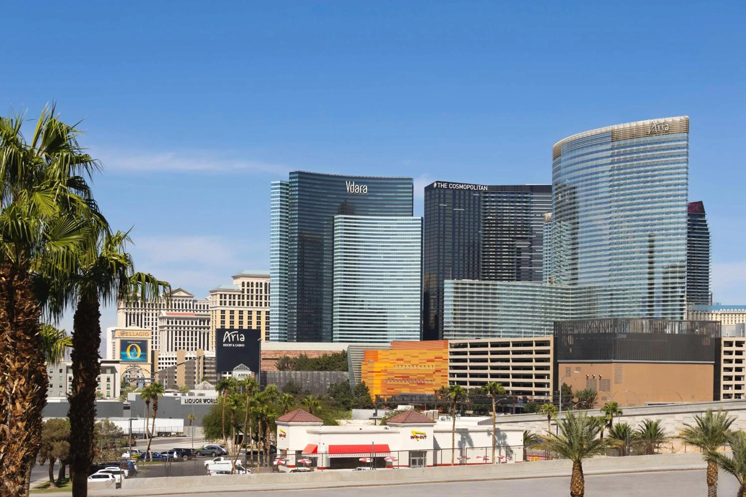 City view in Hampton Inn Tropicana