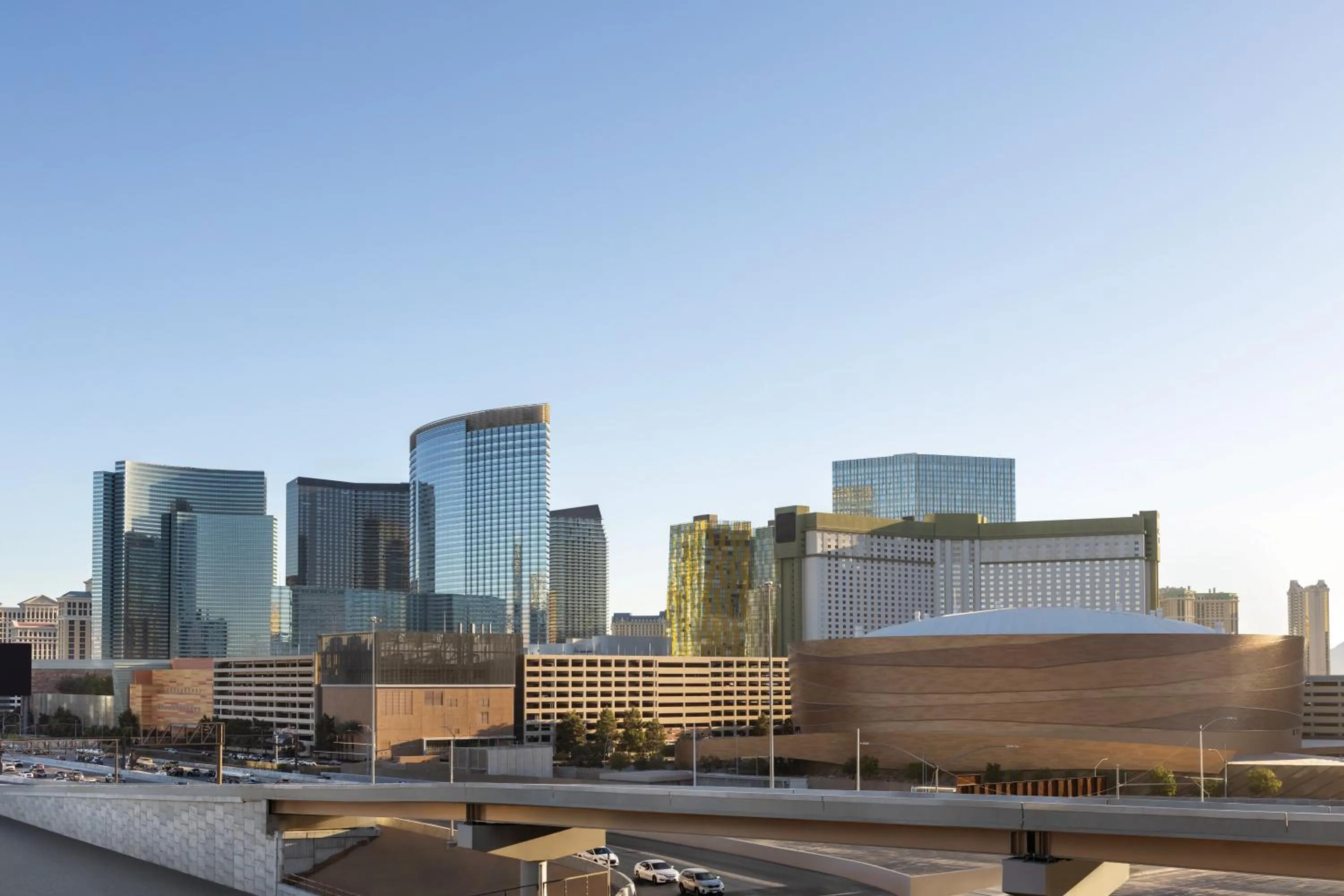 Restaurant/places to eat in Hampton Inn Tropicana