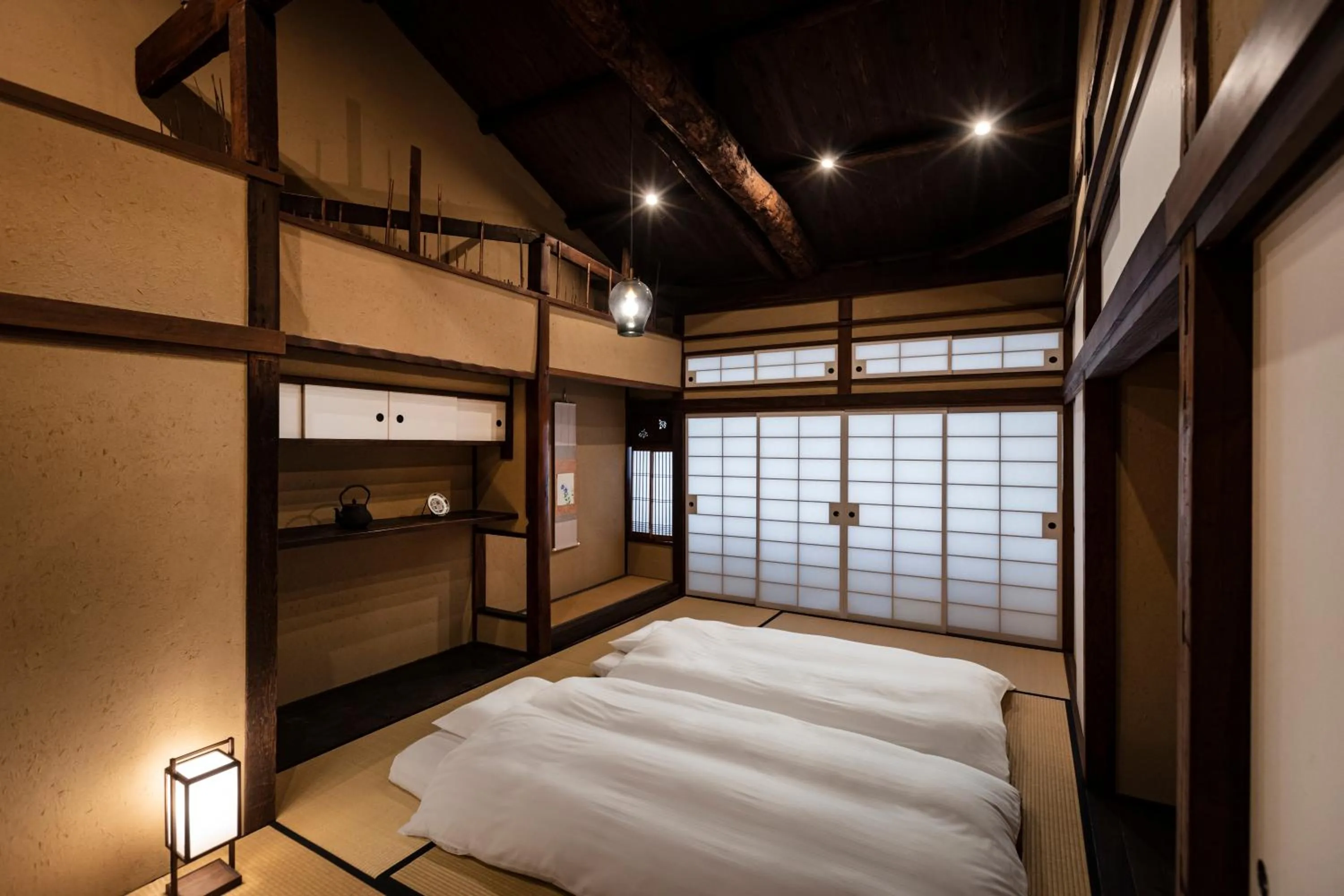 Photo of the whole room, Bed in Rinn Premium Nijo Castle North