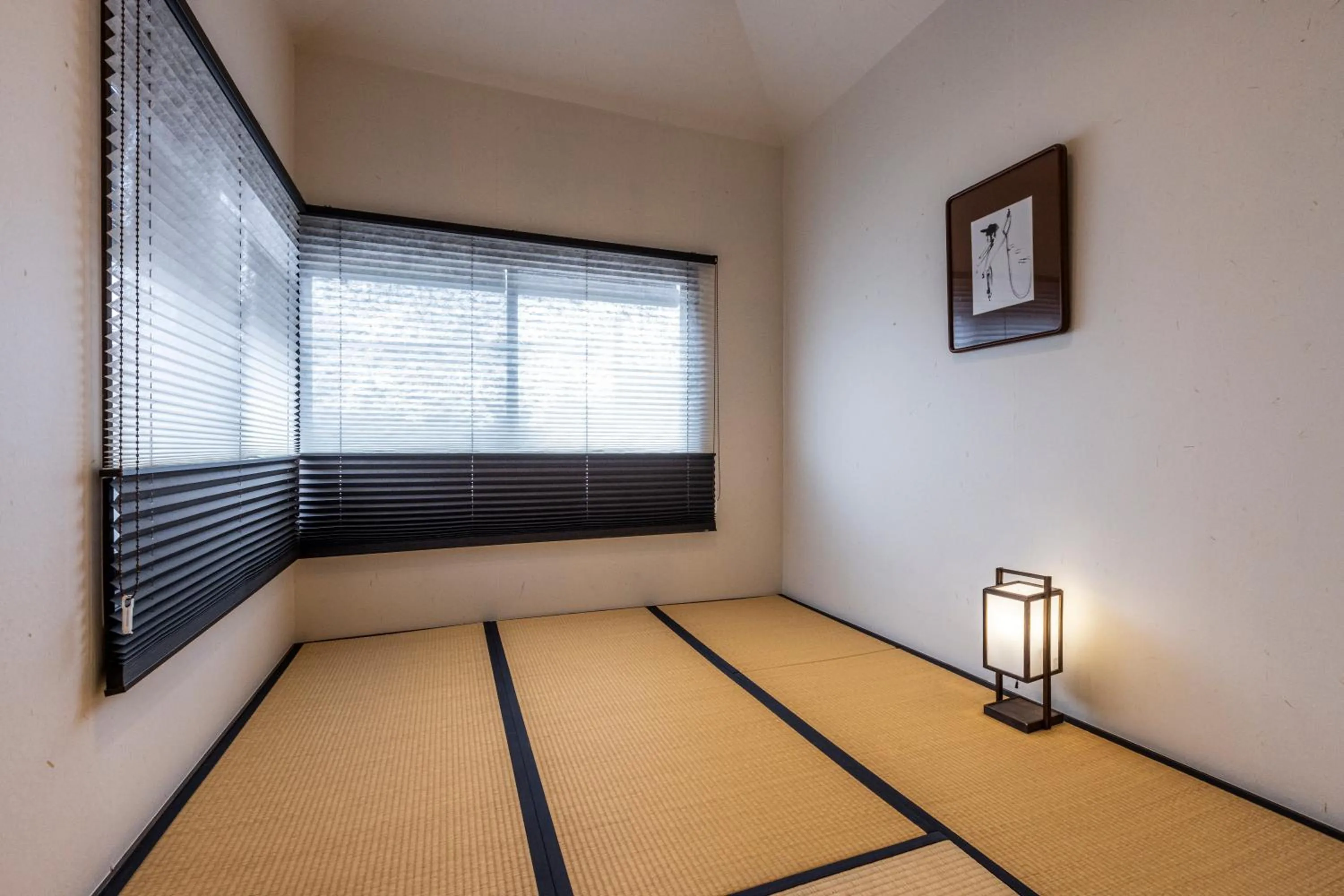 Photo of the whole room, Bed in Rinn Premium Nijo Castle North