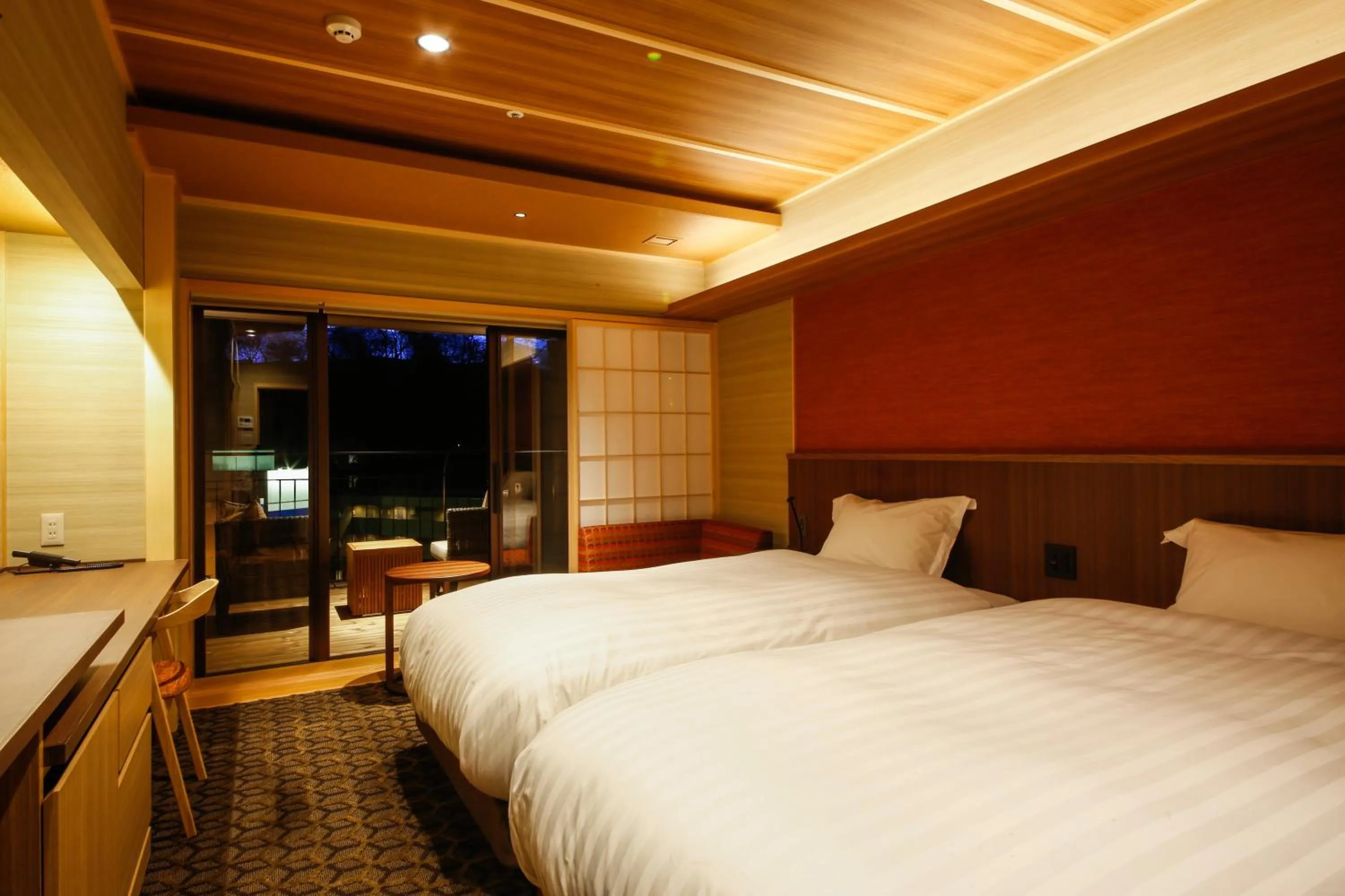 Photo of the whole room, Bed in The Shiroyama Terrace Tsuyama Villa