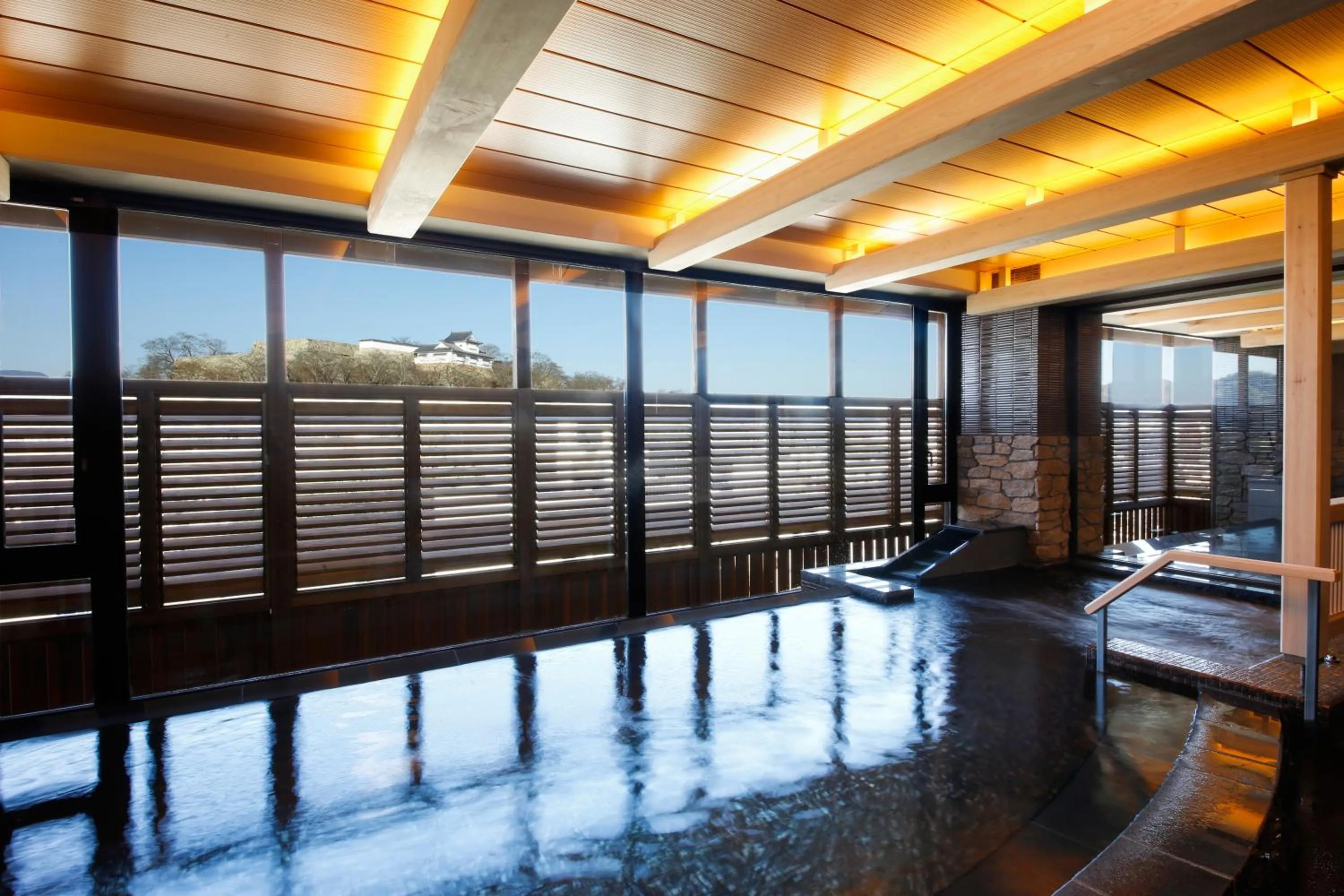 Hot Spring Bath in The Shiroyama Terrace Tsuyama Villa