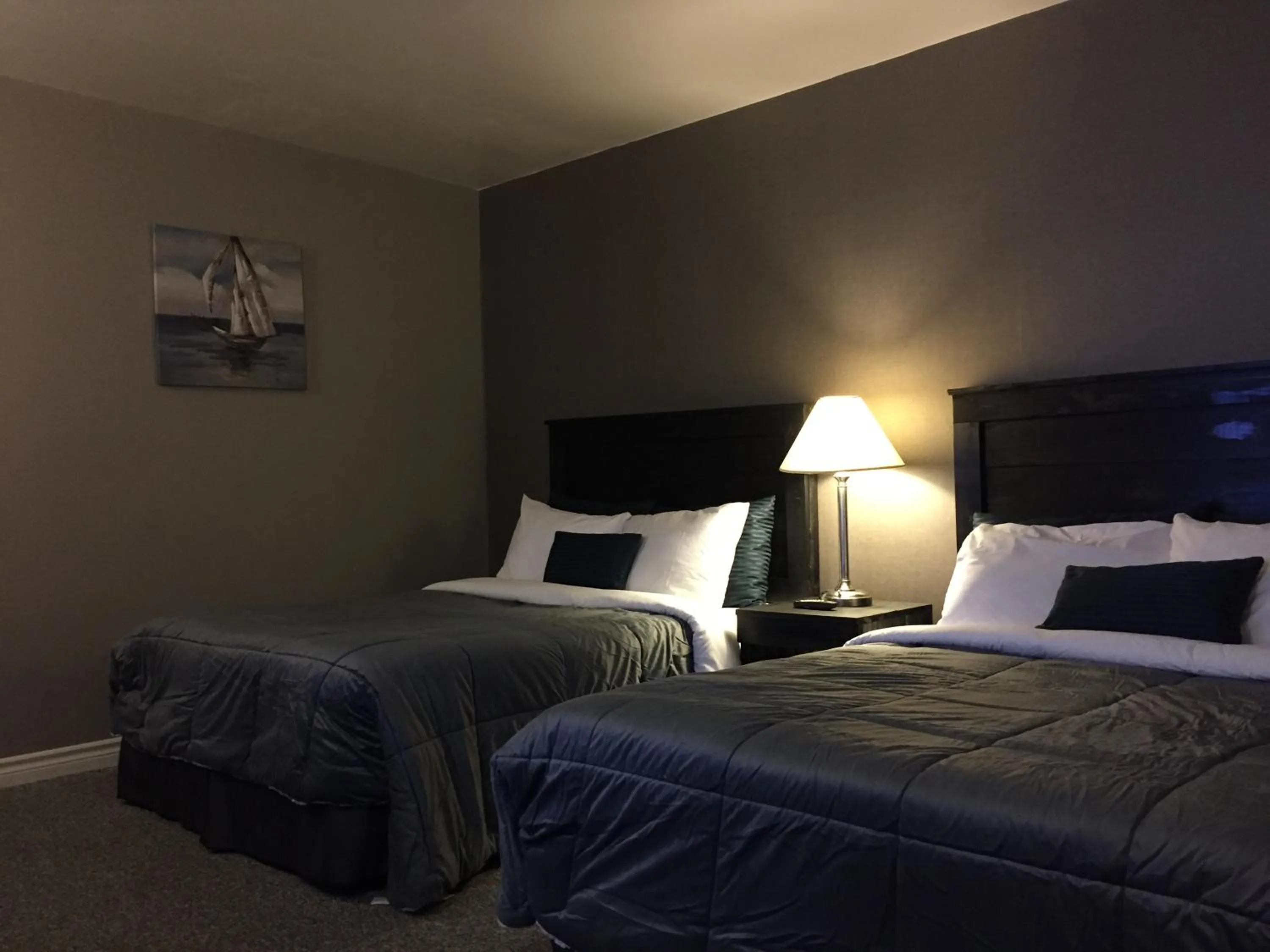 Bed in Greenside Motel