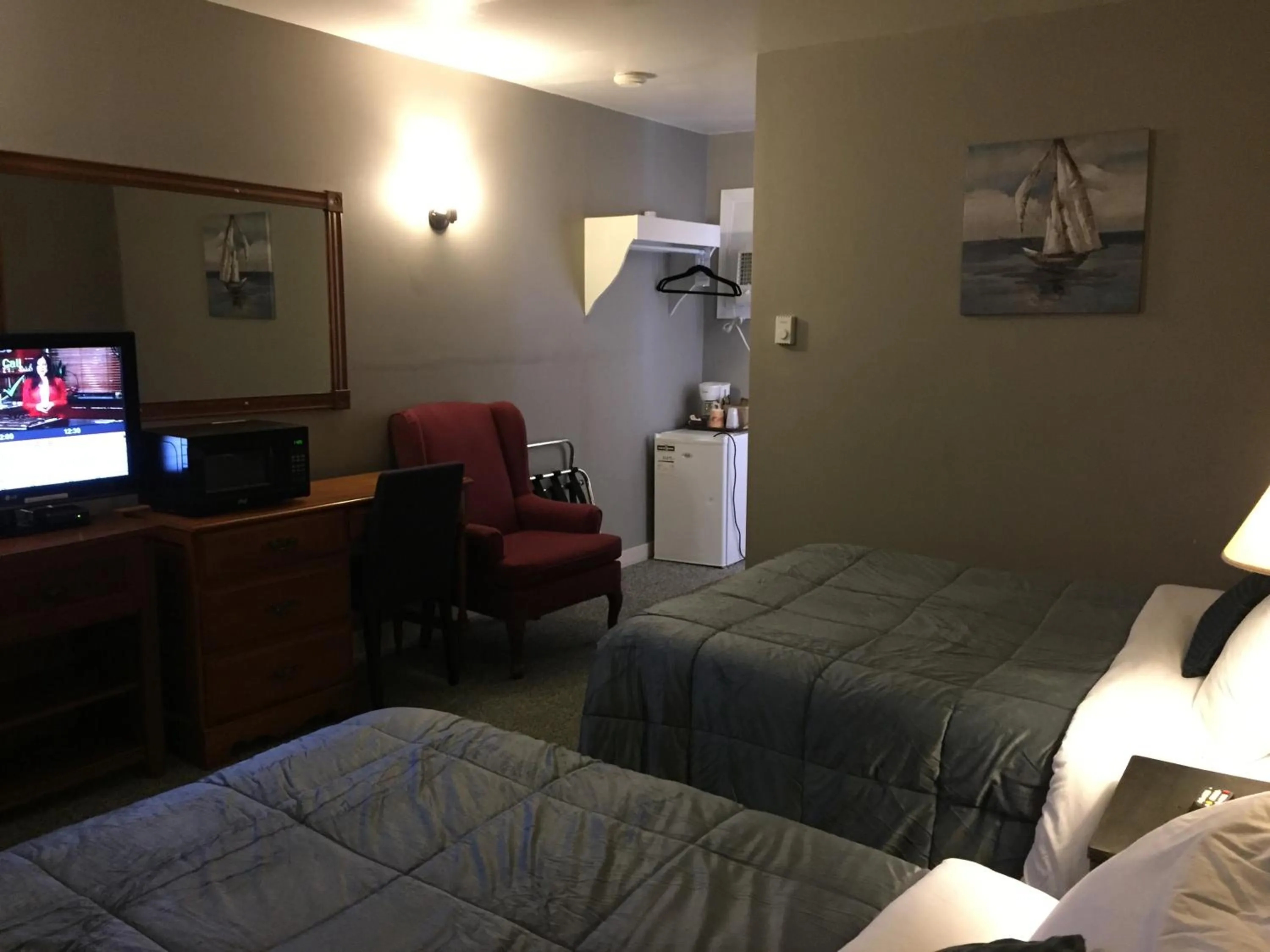 Bed in Greenside Motel