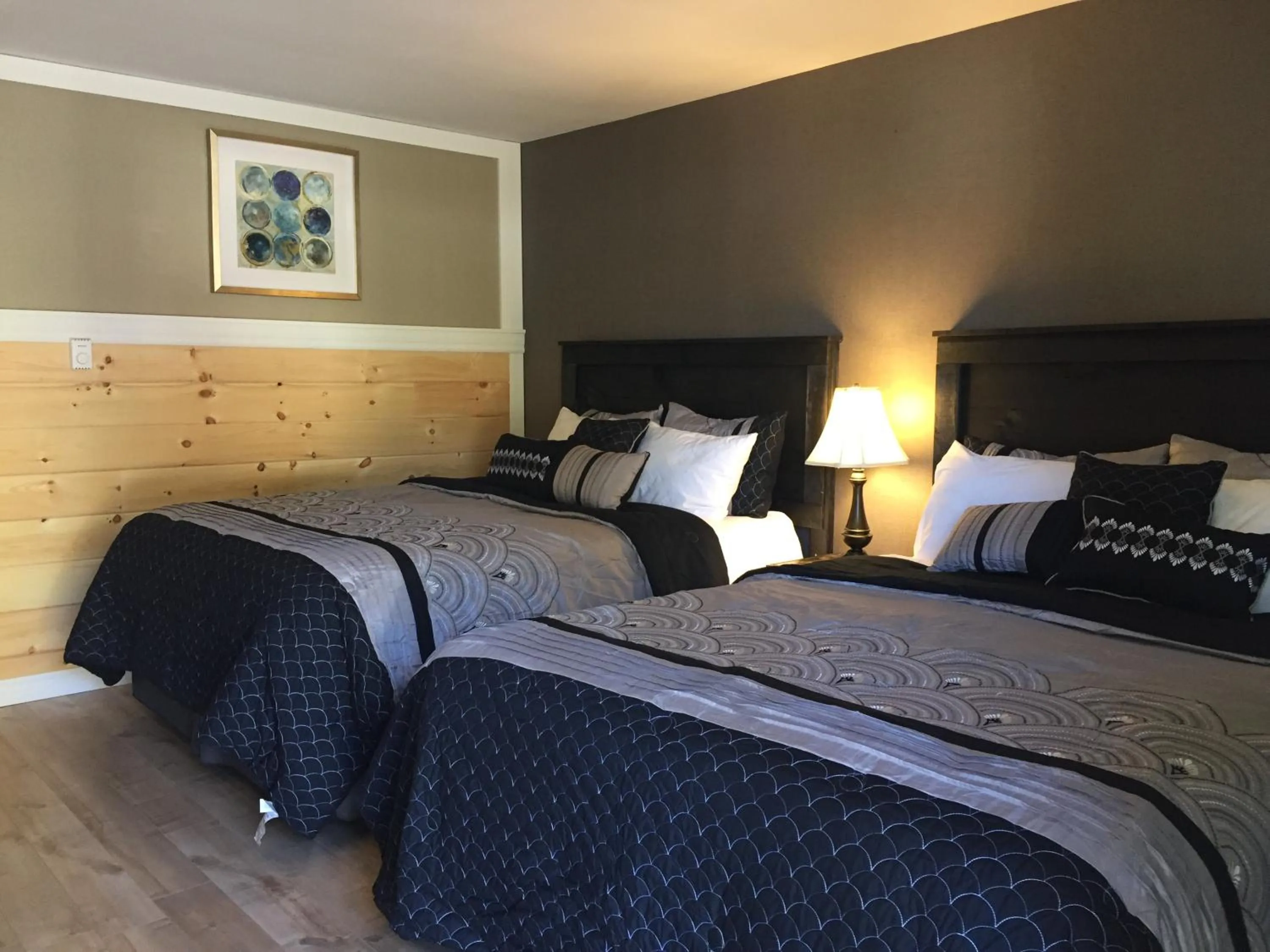 Bed in Greenside Motel