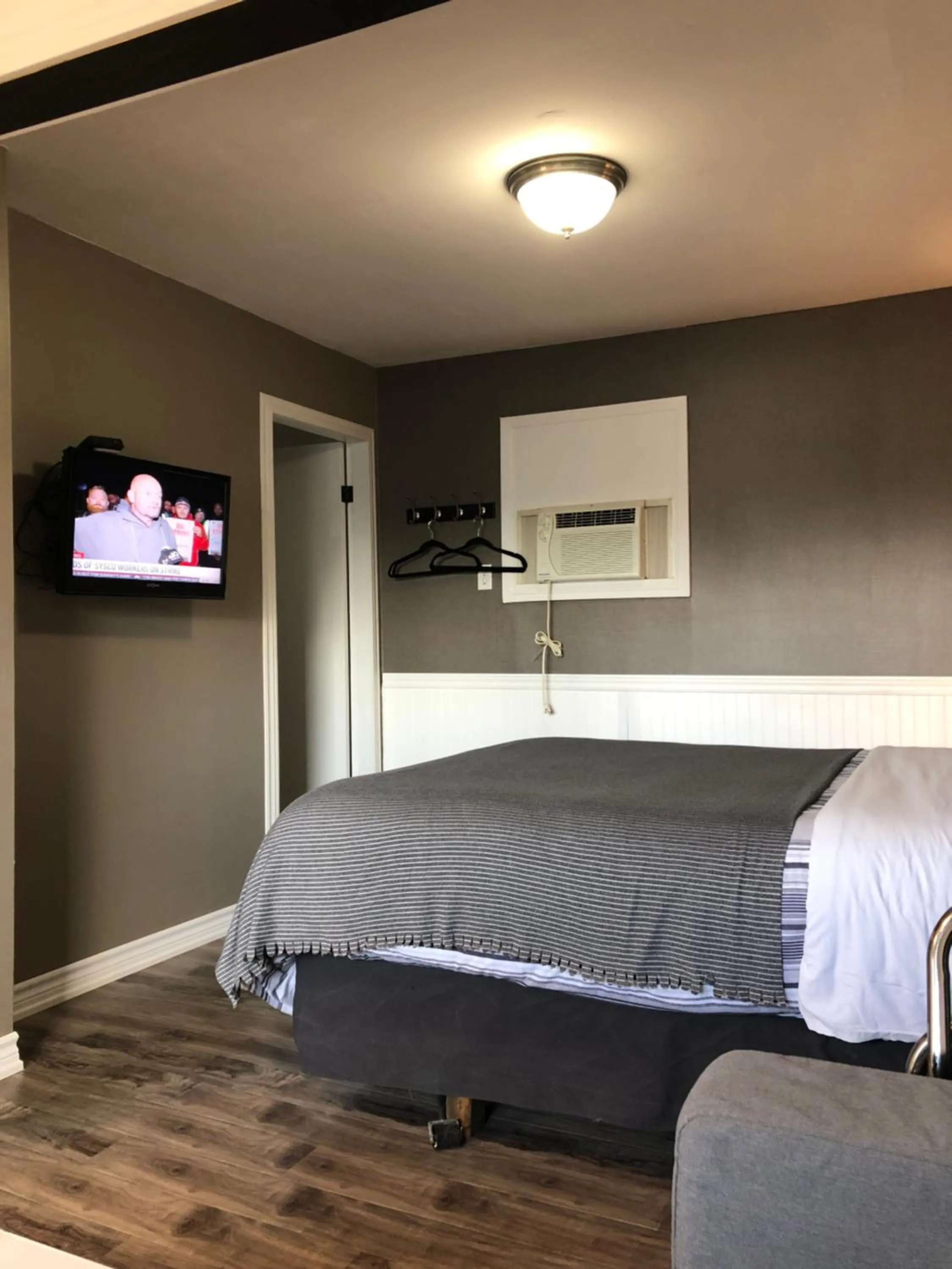 Bed in Greenside Motel