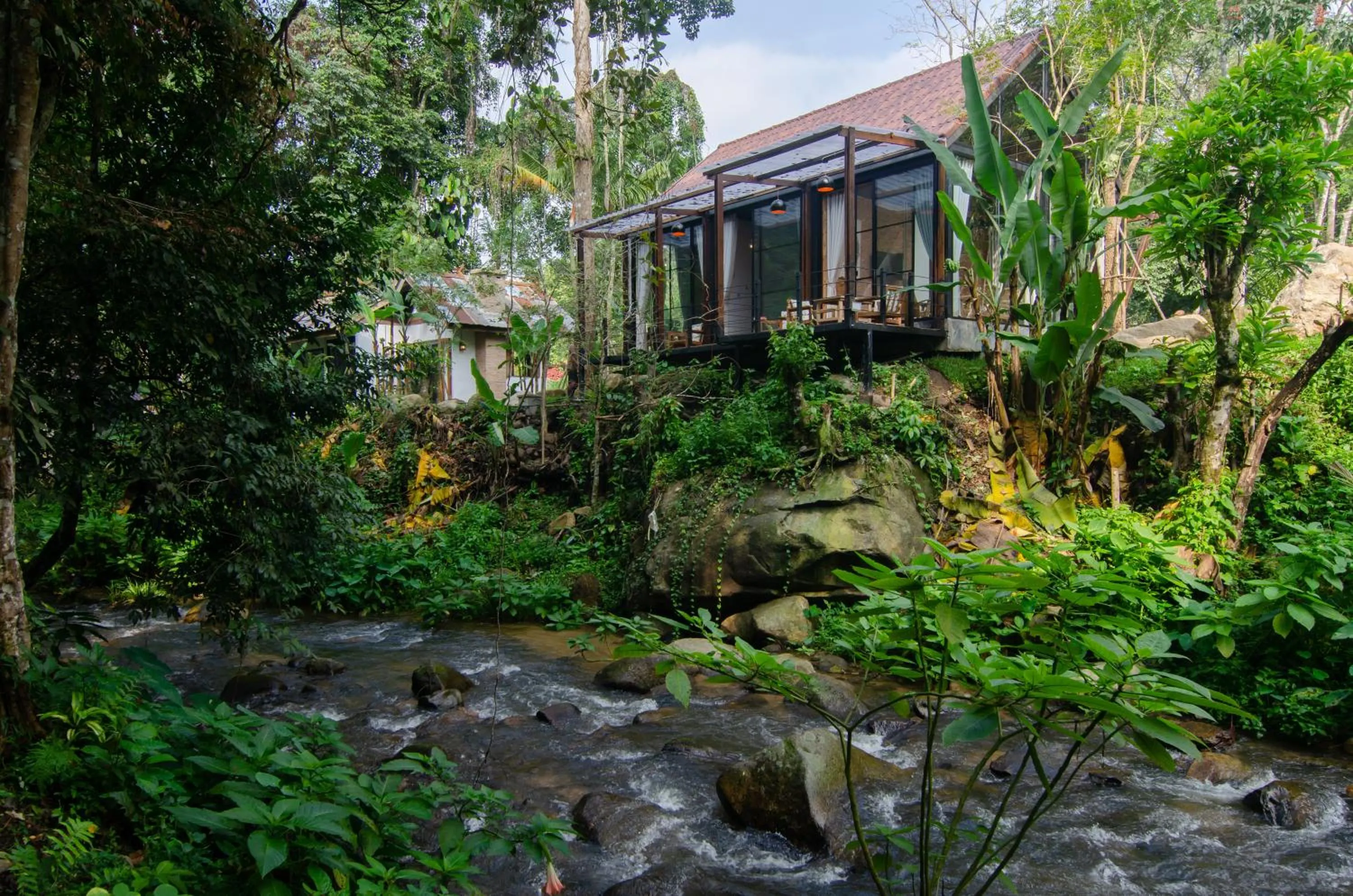 River view in Voraman Hut