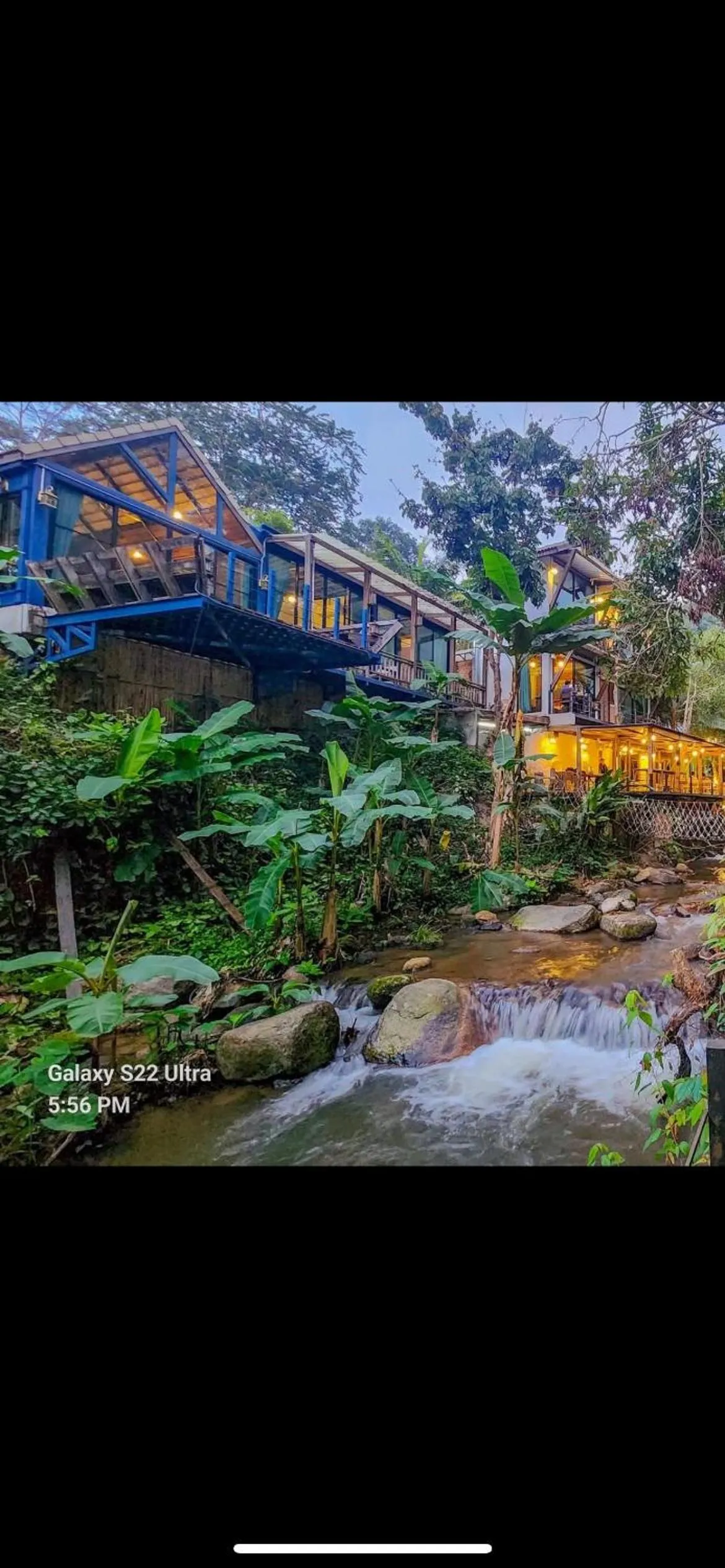 Evening entertainment in Voraman Hut