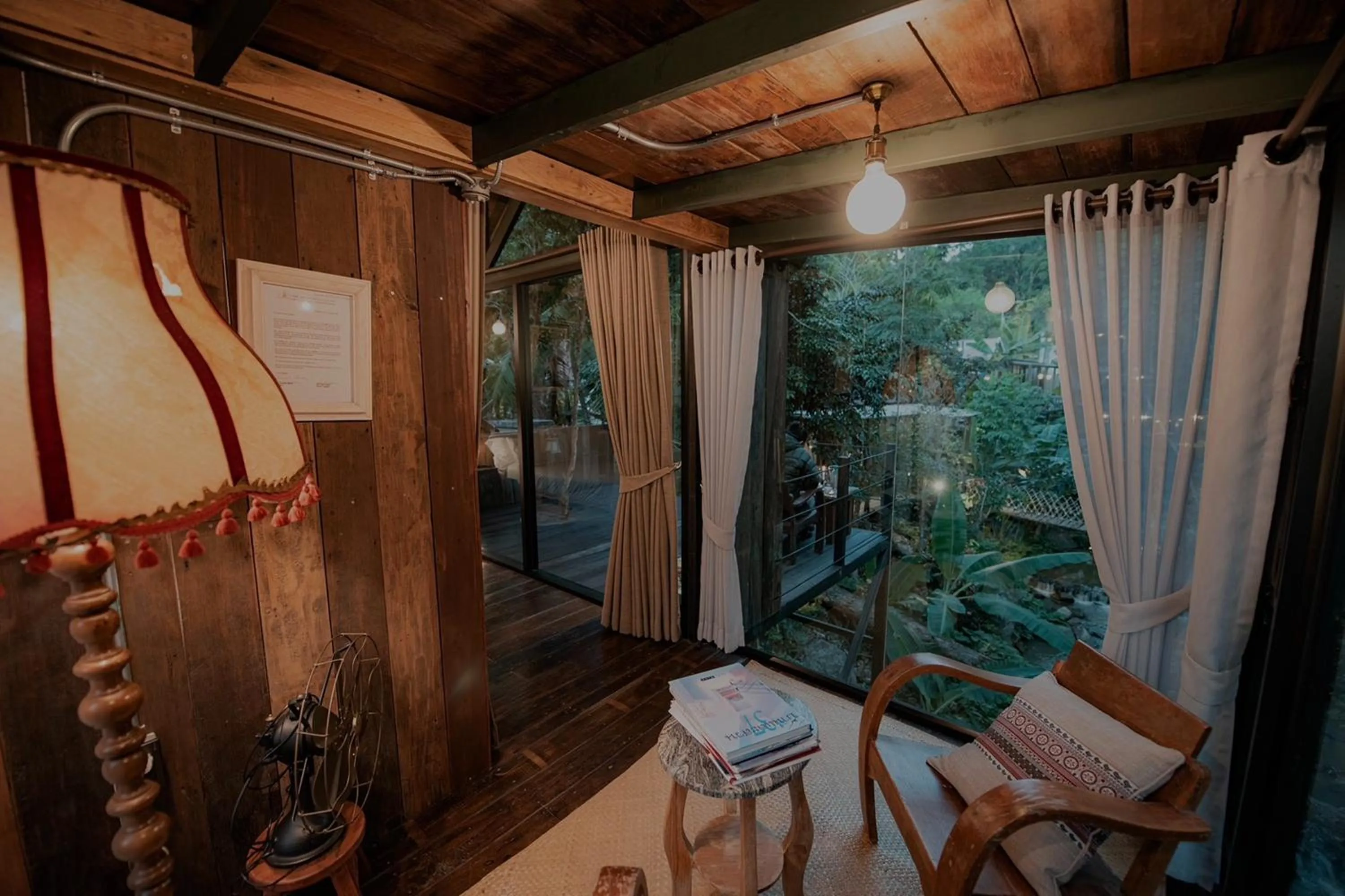 Living room in Voraman Hut