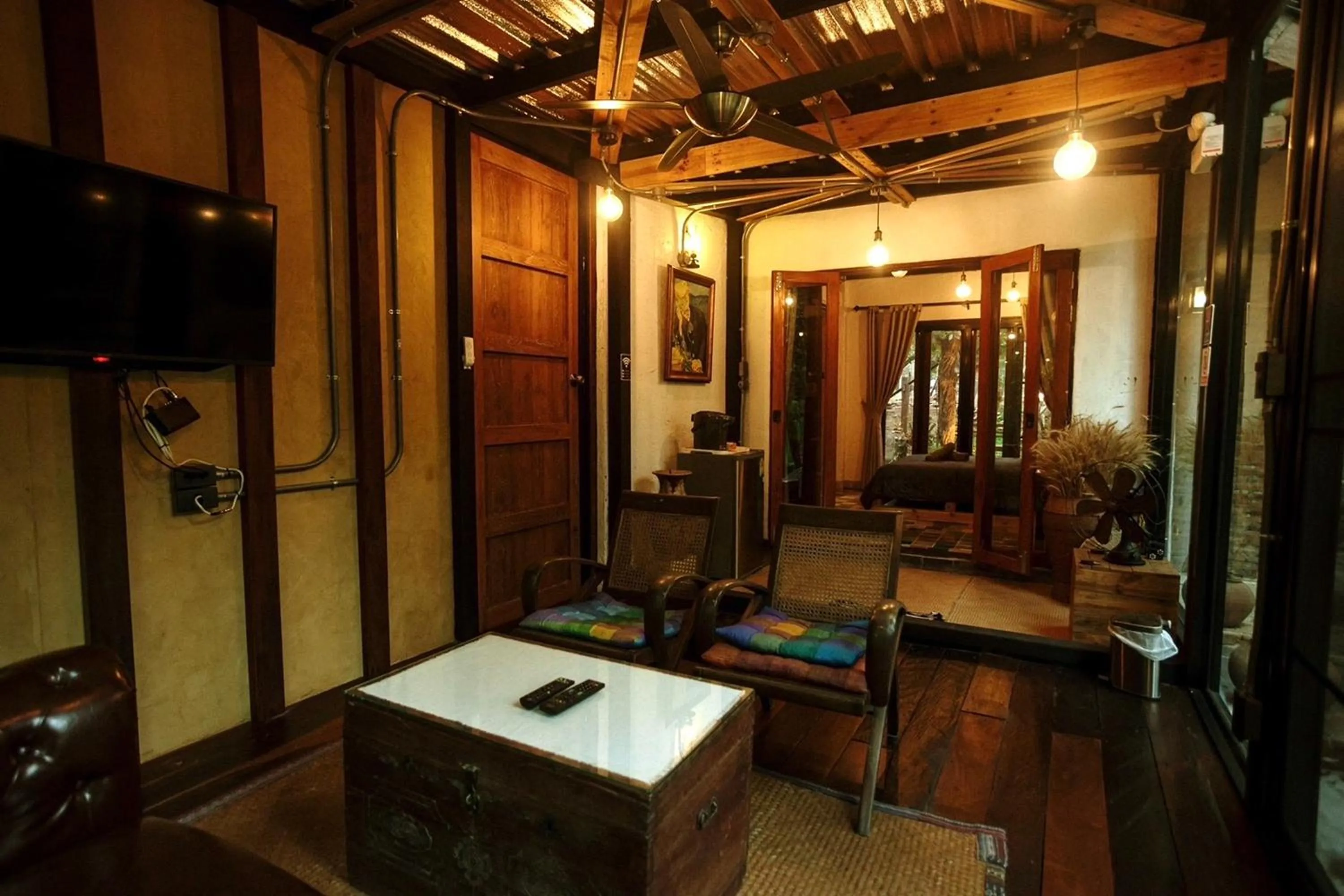 TV and multimedia in Voraman Hut