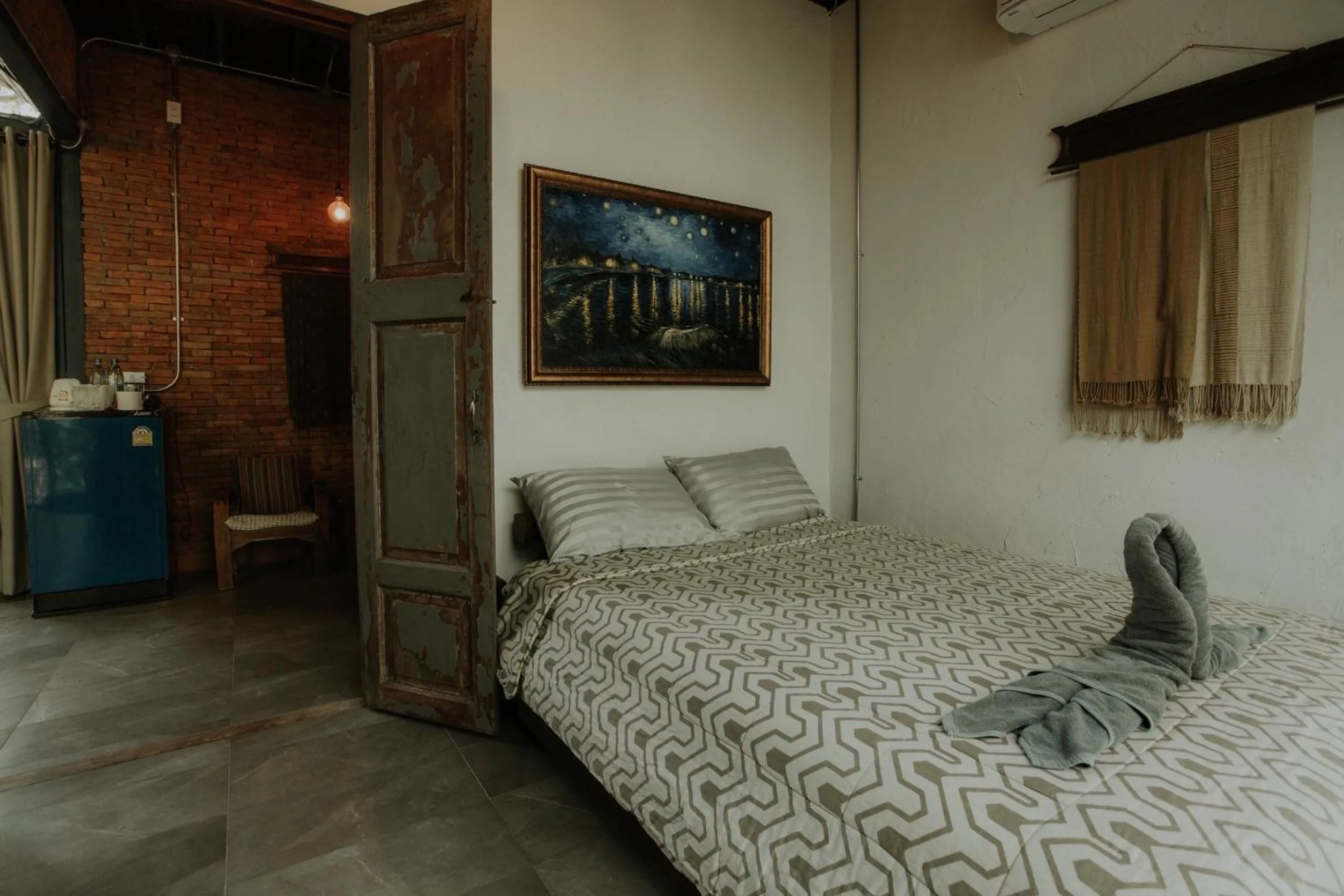 Bedroom, Bed in Voraman Hut
