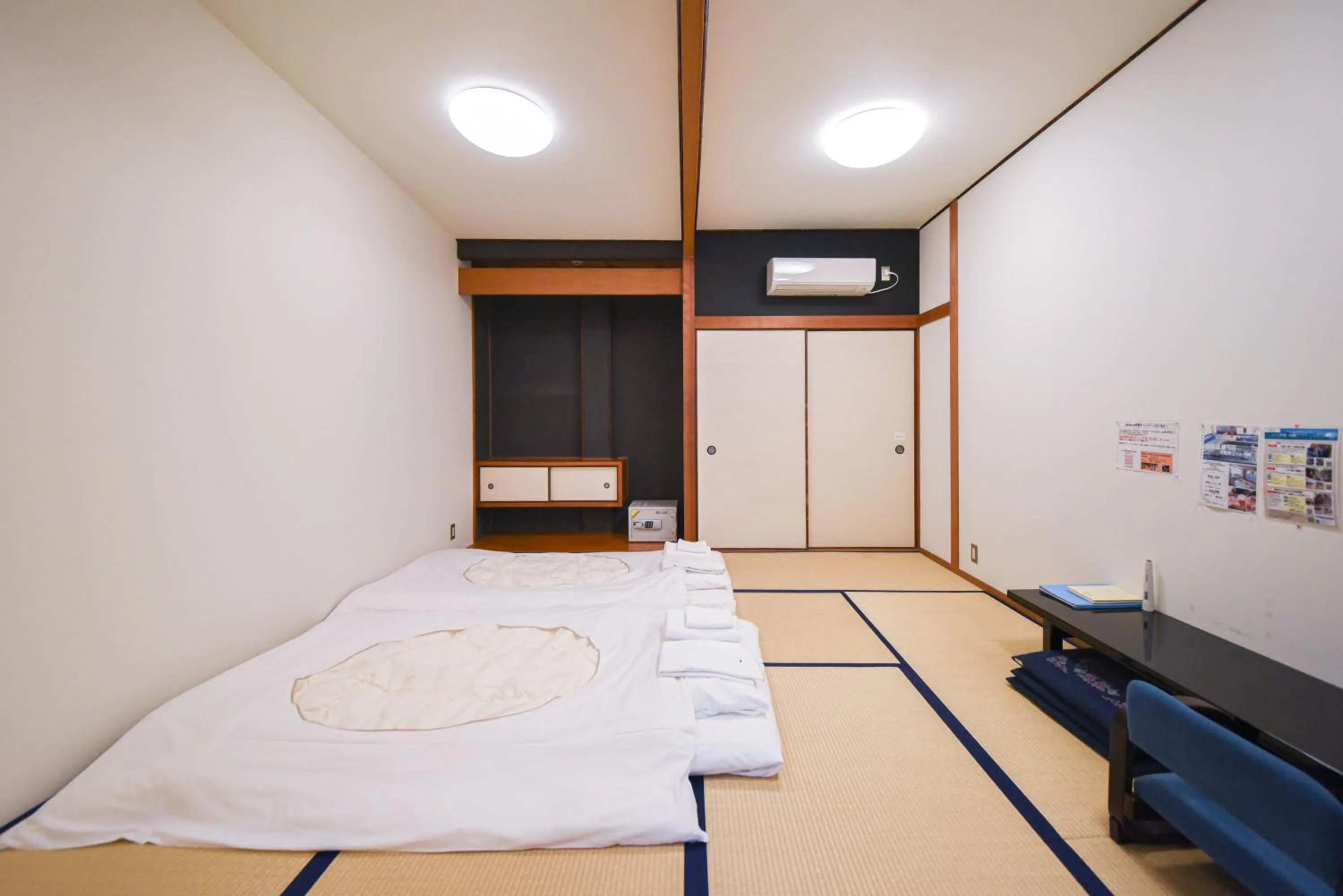 Bed in 4S STAY Awaikeda Ekimae