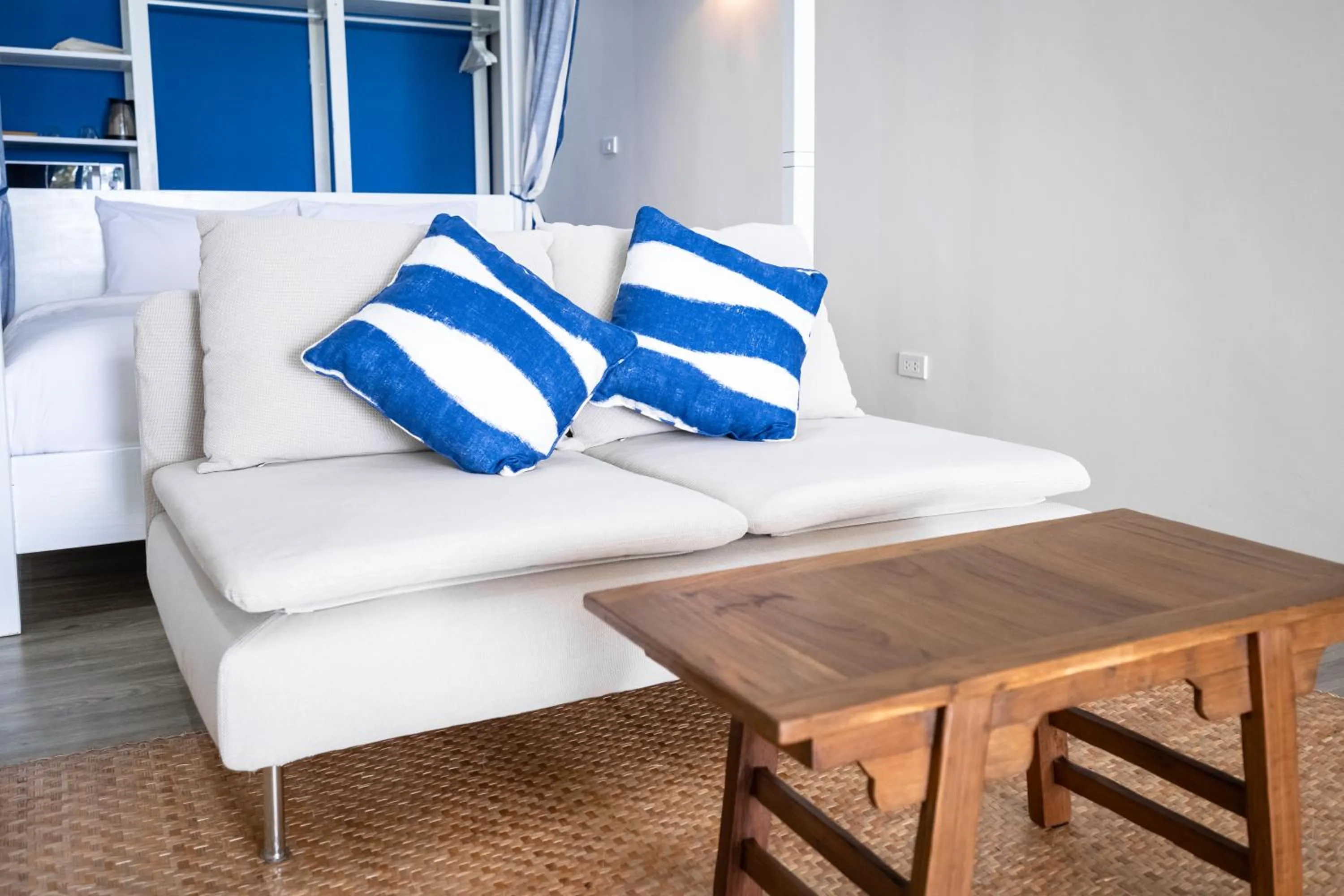 Bed in Baan Jai Dee Beach Front Hotel