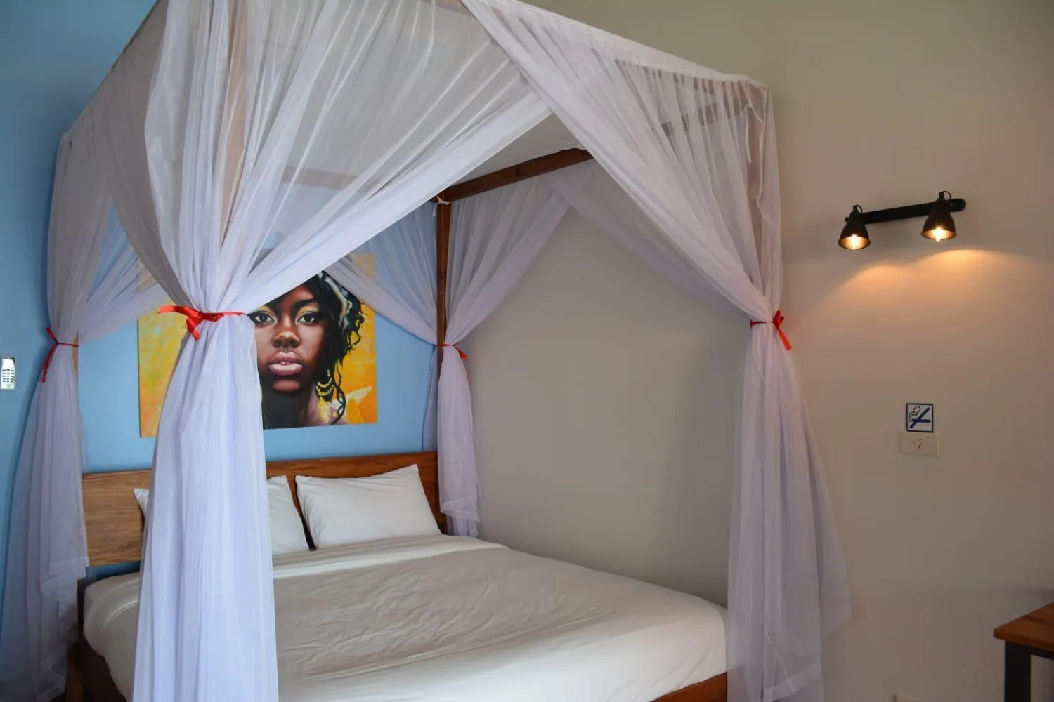 Bed in Baan Jai Dee Beach Front Hotel