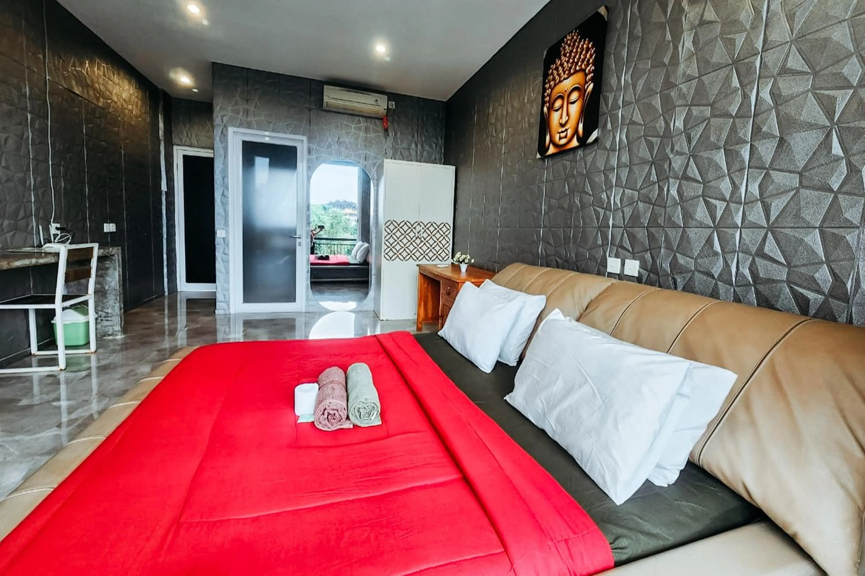 towels in Margarita Surf Hostel Canggu