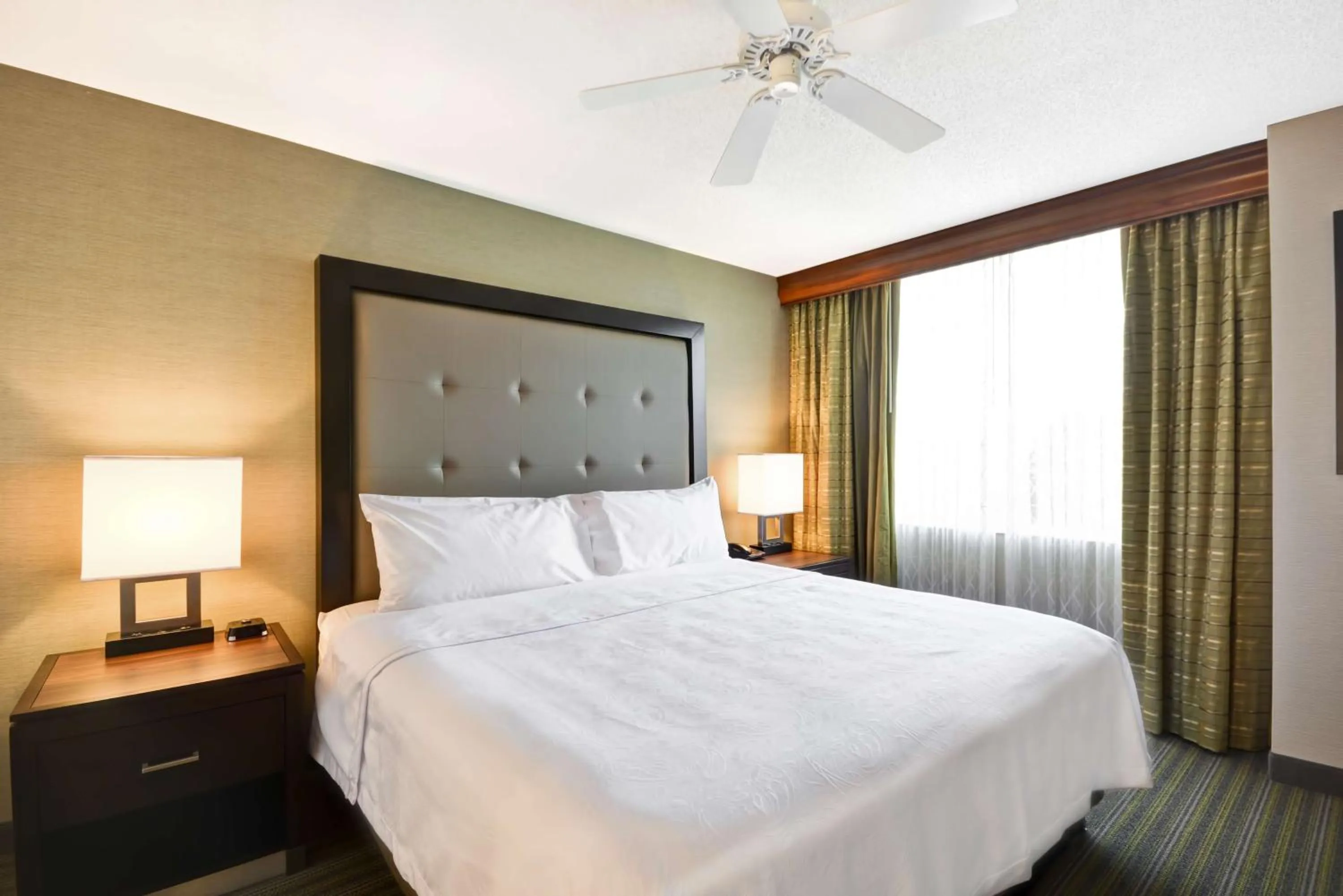 Bed in Homewood Suites Dulles-International Airport