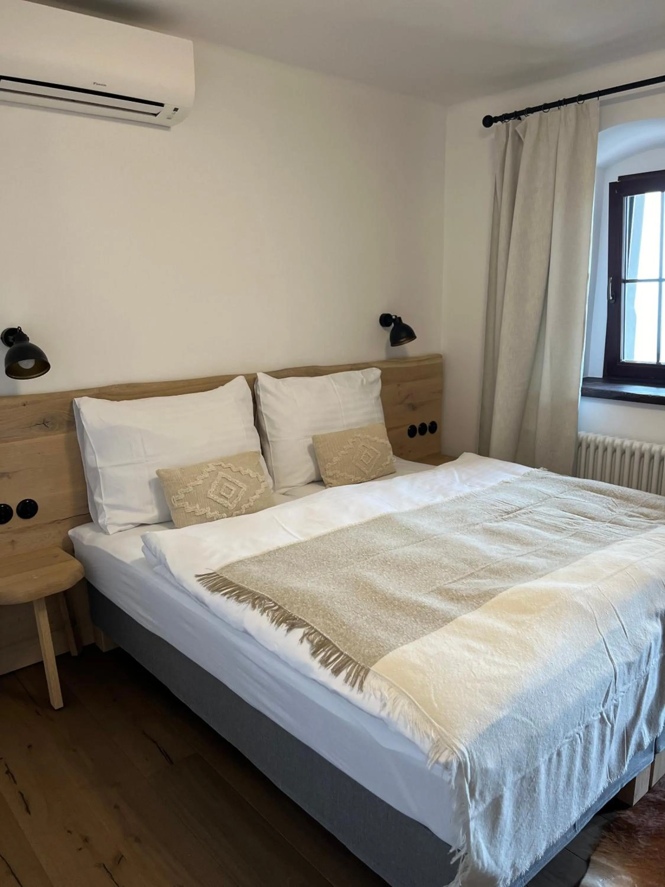 Double or Twin Room with Terrace in Penzion Kaplanka