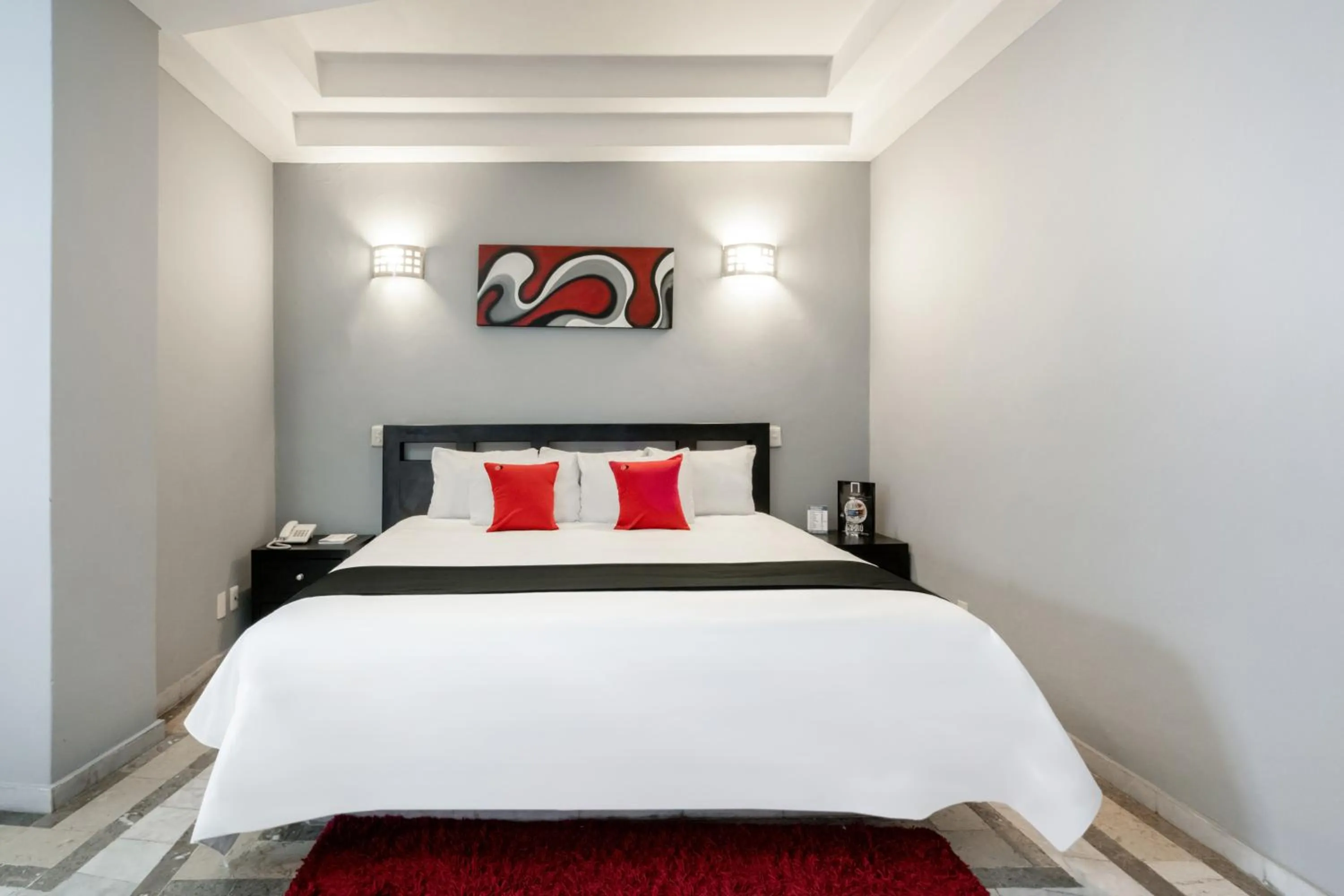 Photo of the whole room, Bed in Guadalajara Express Tonala