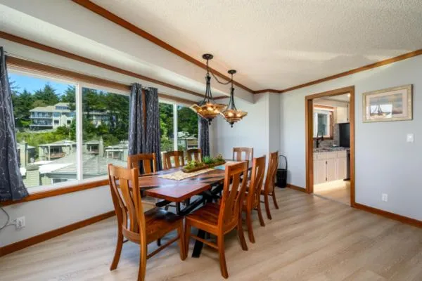 Little Creek Cove Beach Resort