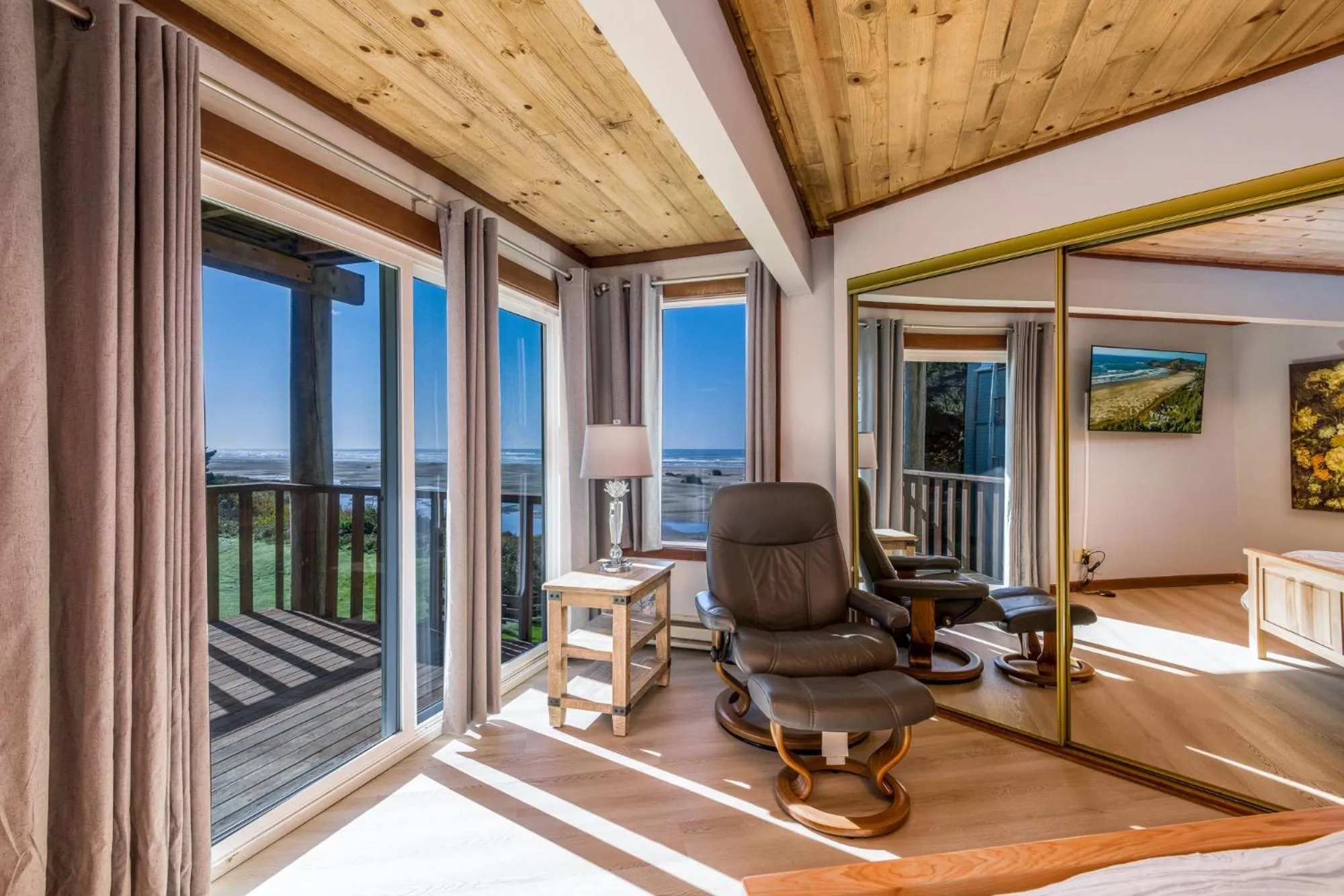 Little Creek Cove Beach Resort