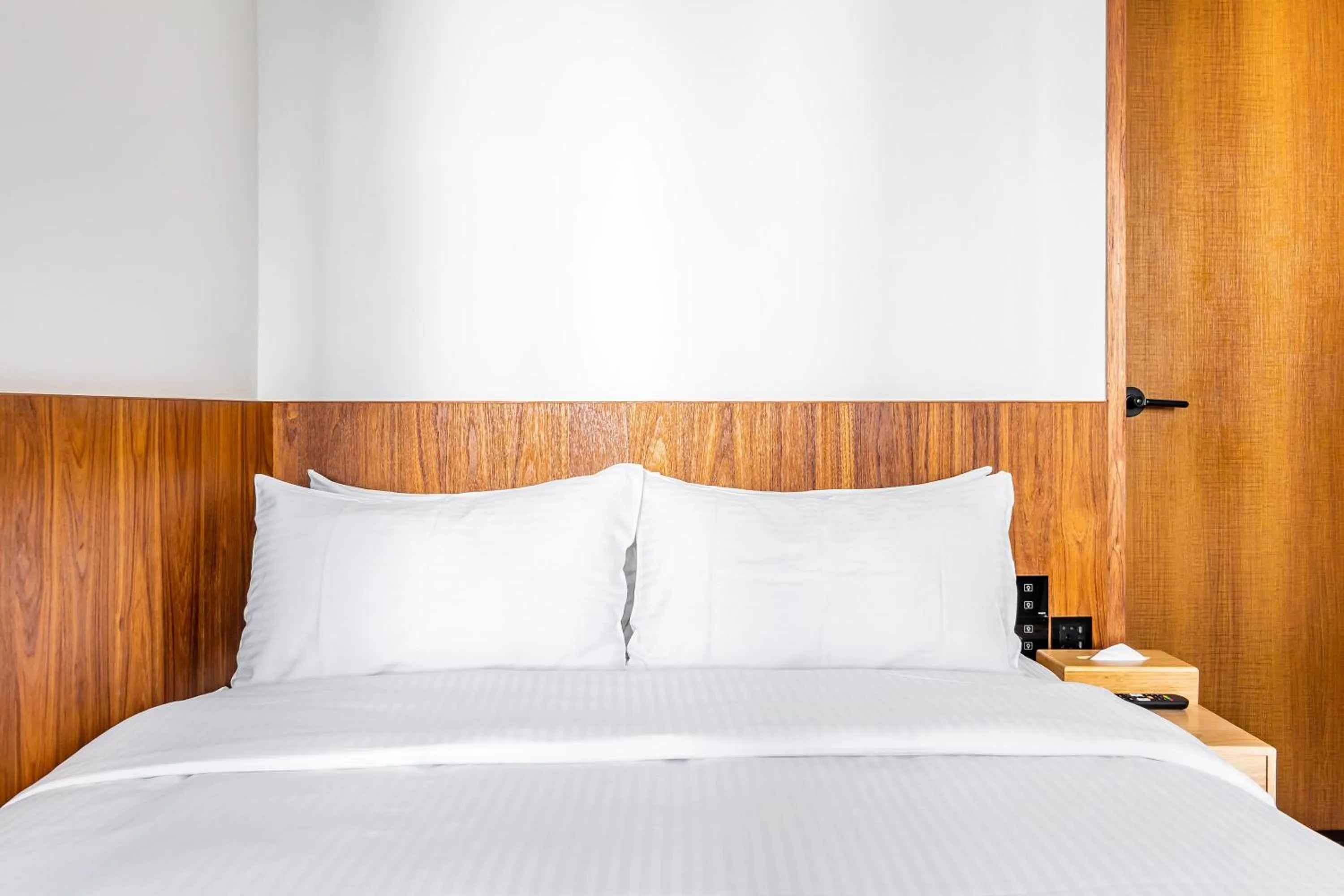 Bed in Kenting Sea Wall 112