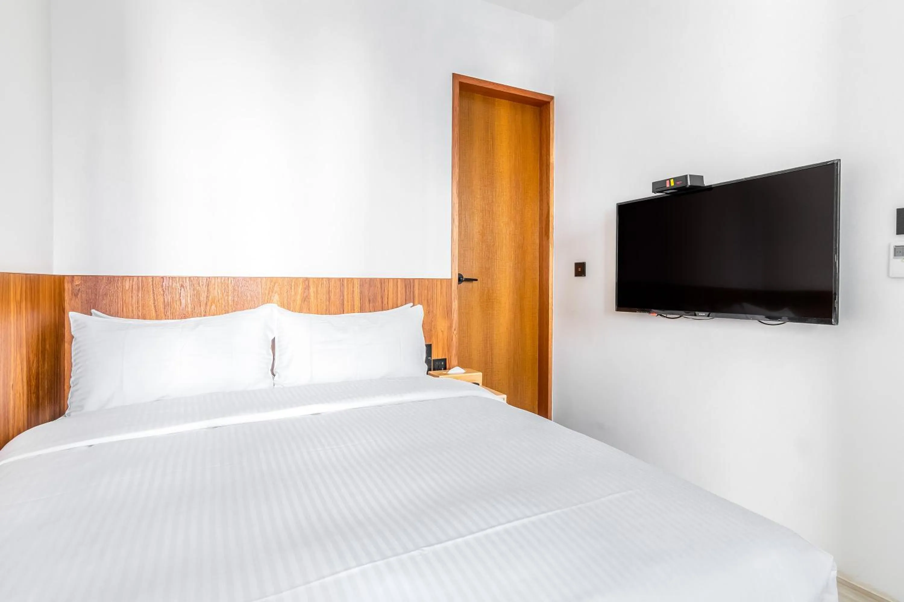 Bed in Kenting Sea Wall 112