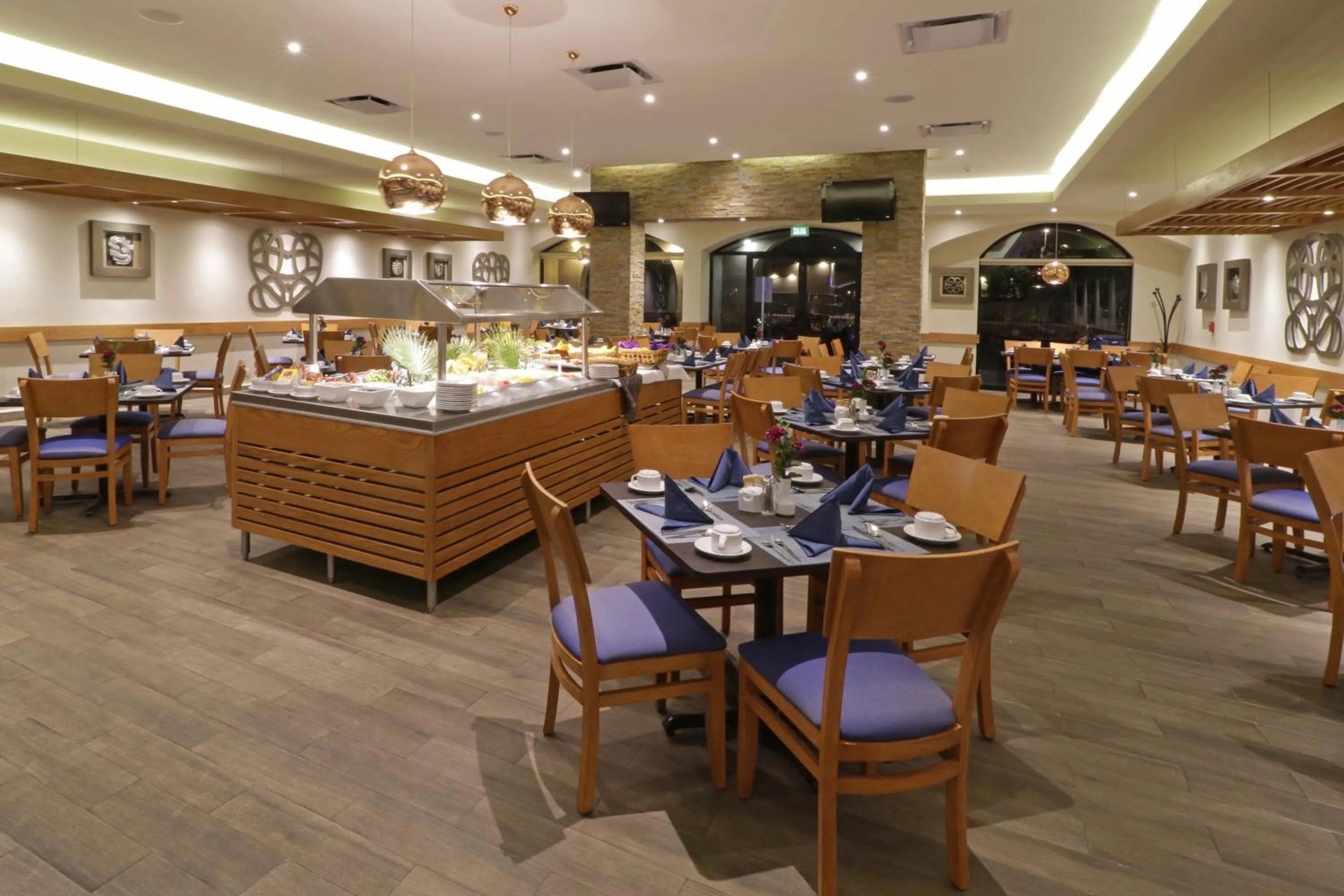 Restaurant/places to eat in Holiday Inn Monterrey Norte by IHG
