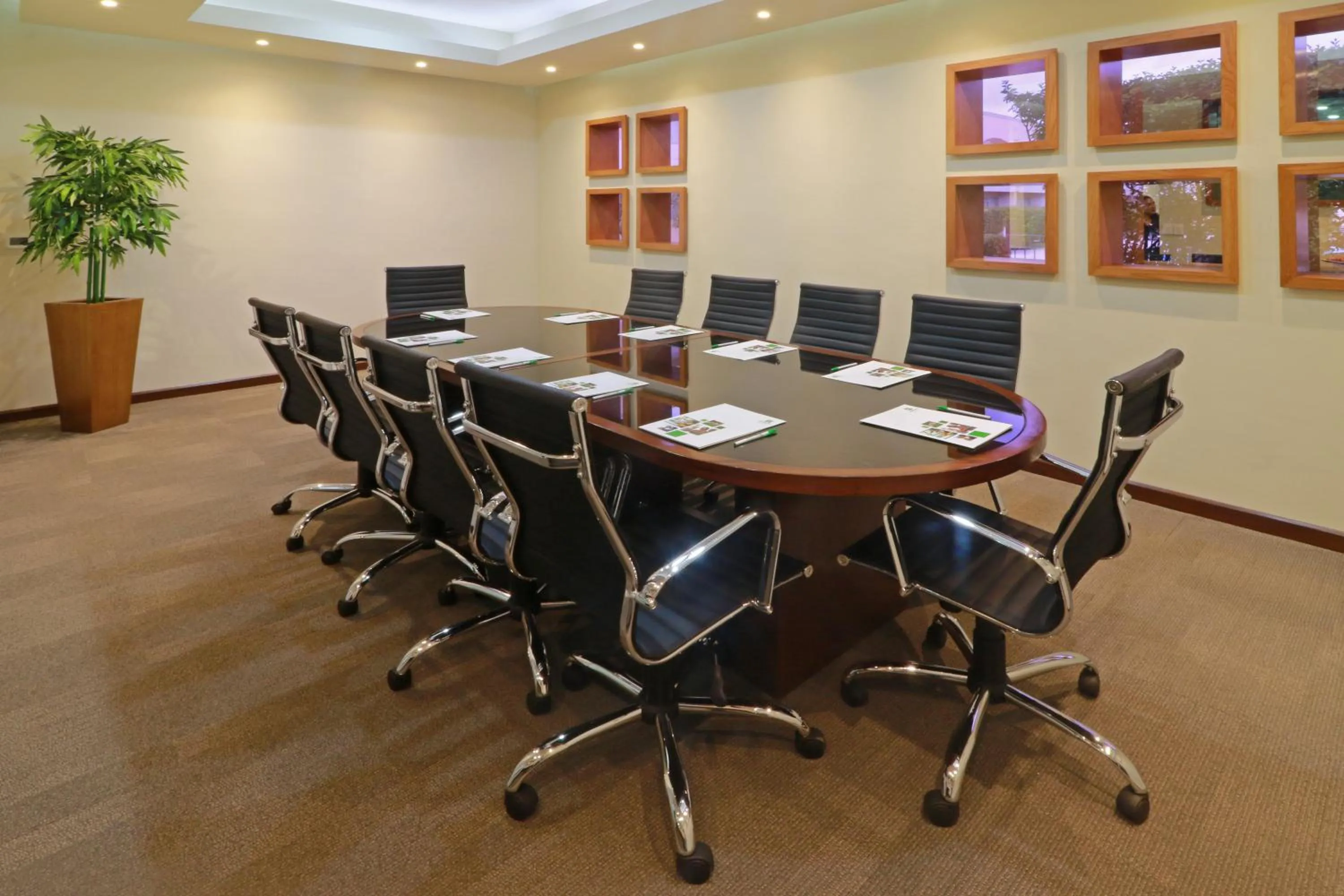 Meeting/conference room in Holiday Inn Monterrey Norte by IHG