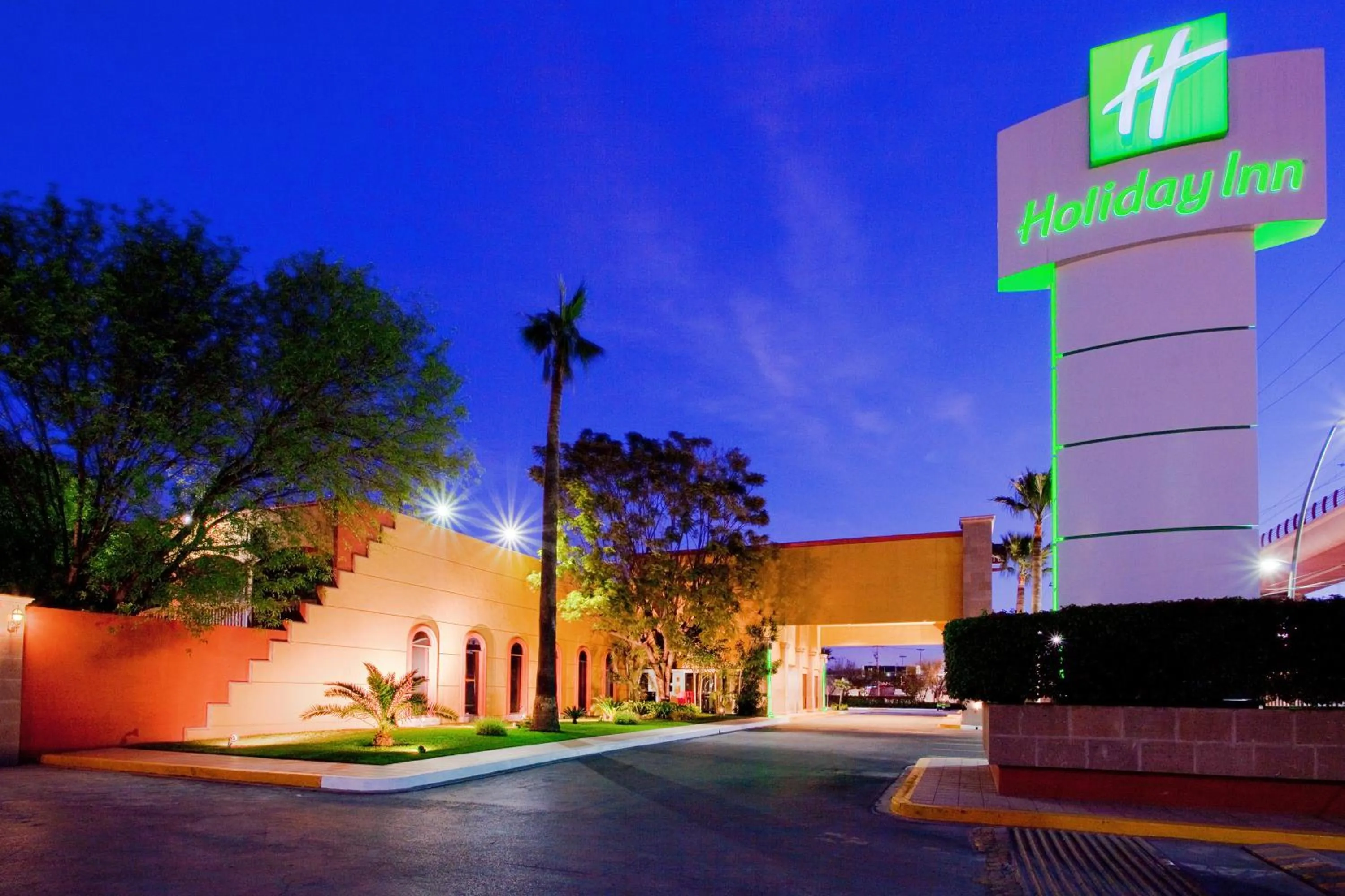 Property building in Holiday Inn Monterrey Norte by IHG