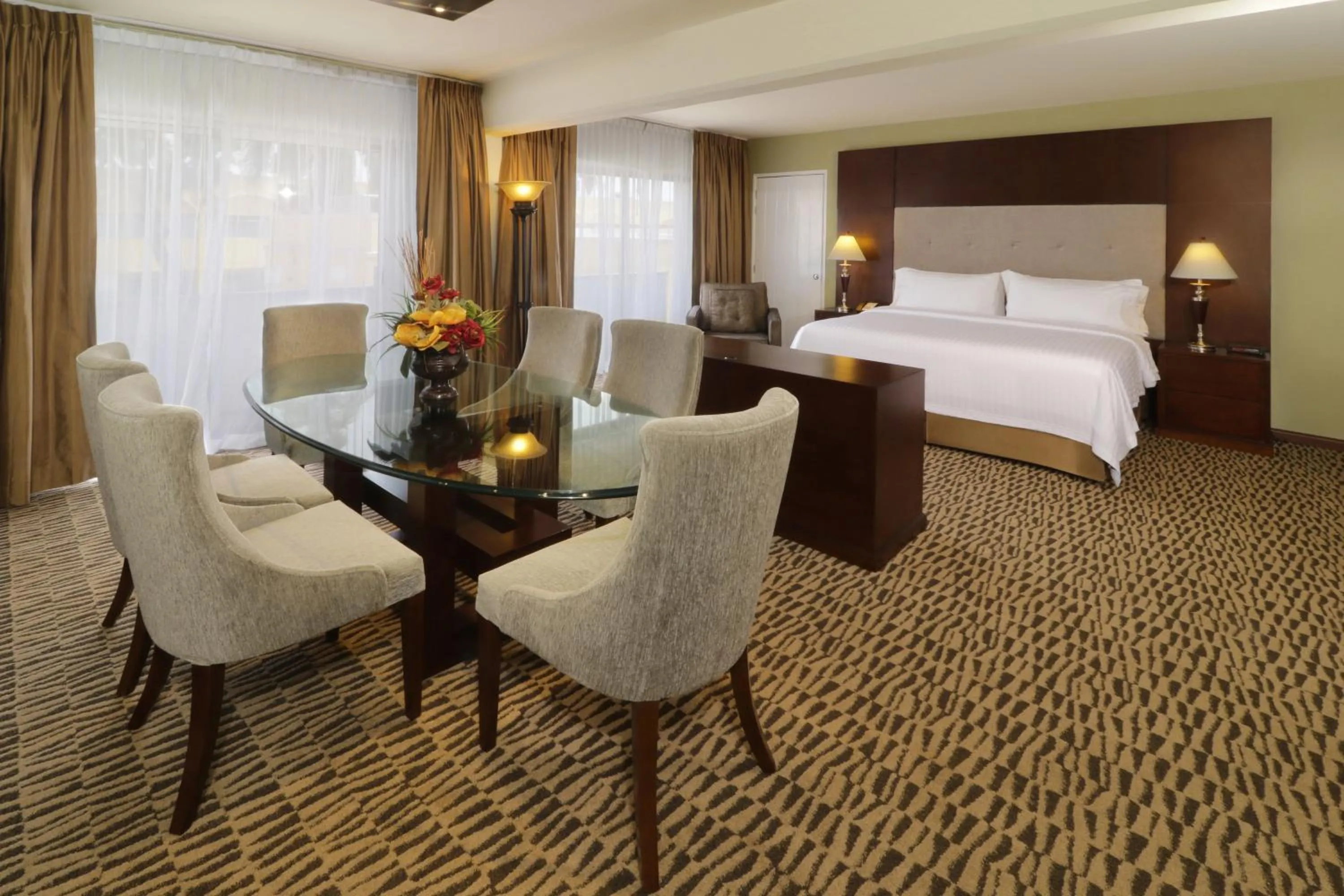 Photo of the whole room, Bed in Holiday Inn Monterrey Norte by IHG