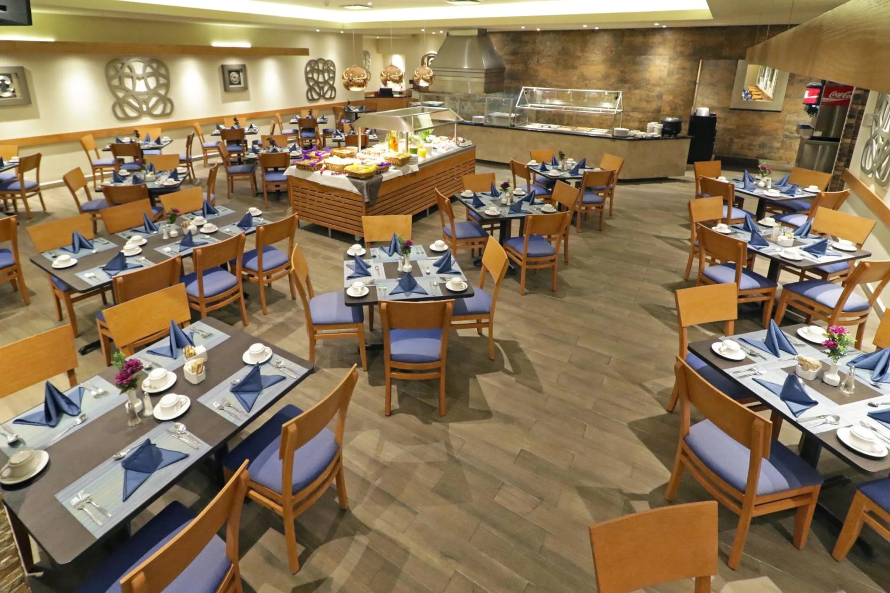 Restaurant/places to eat in Holiday Inn Monterrey Norte by IHG