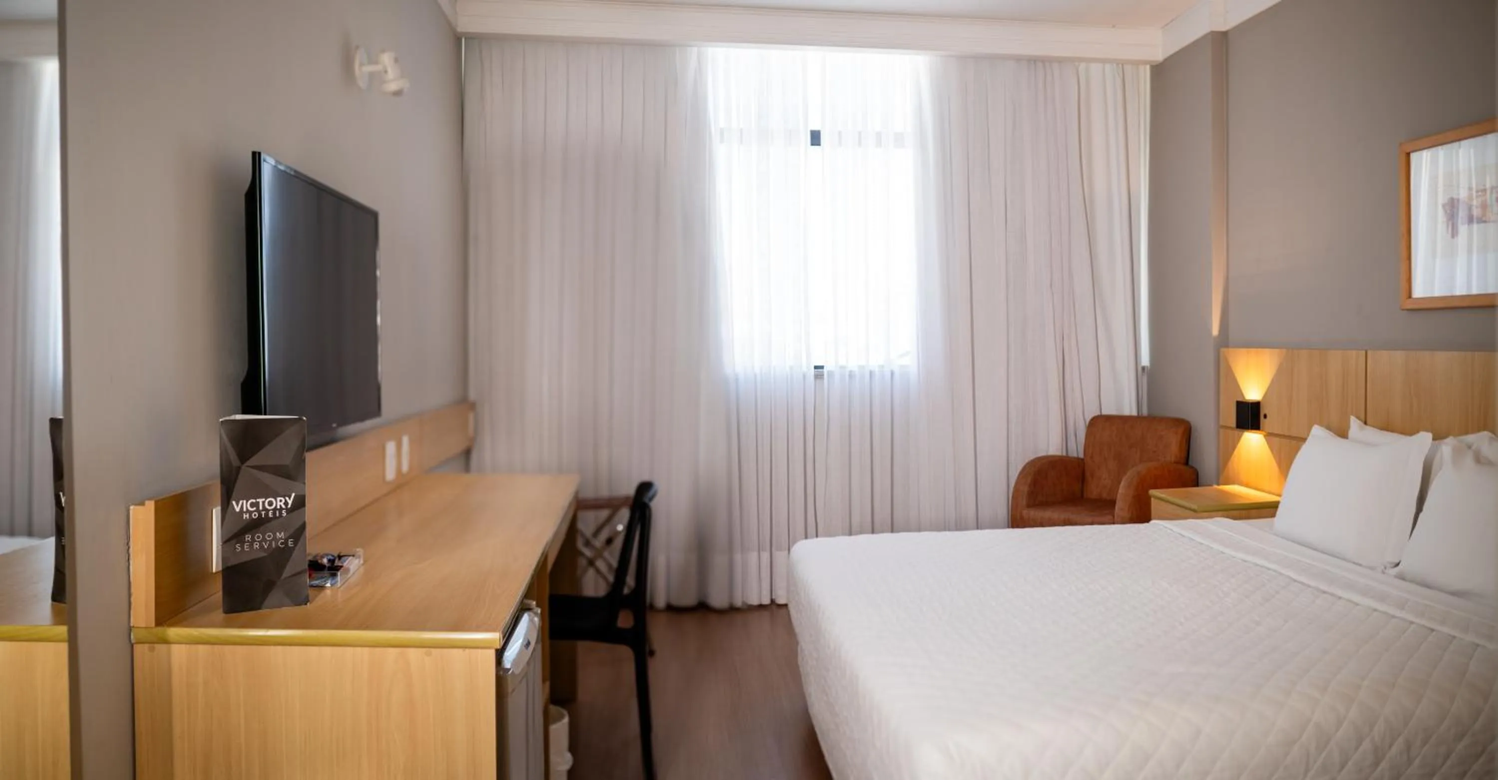 Bedroom, Bed in Victory Business Hotel