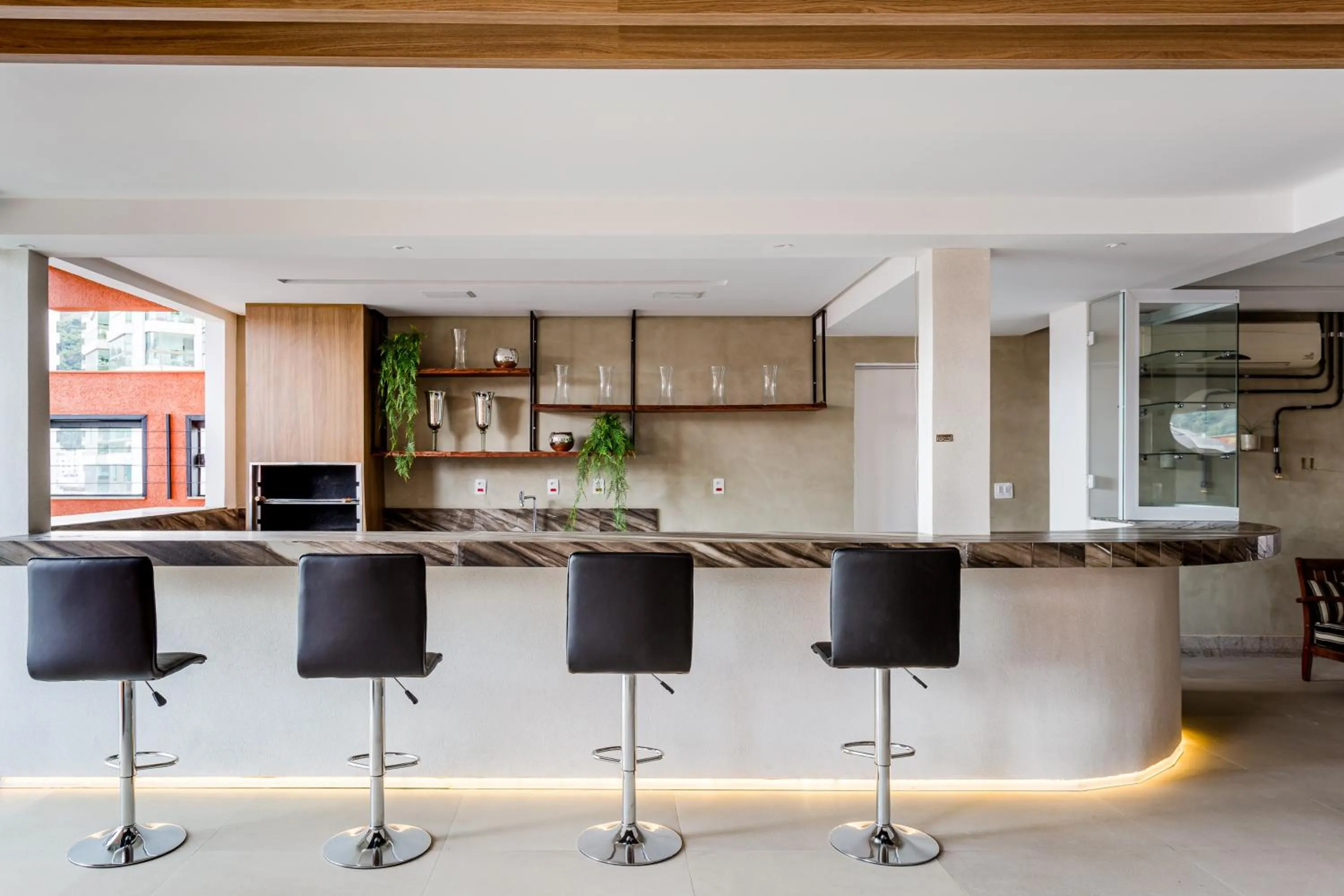 Game Room in Victory Business Hotel