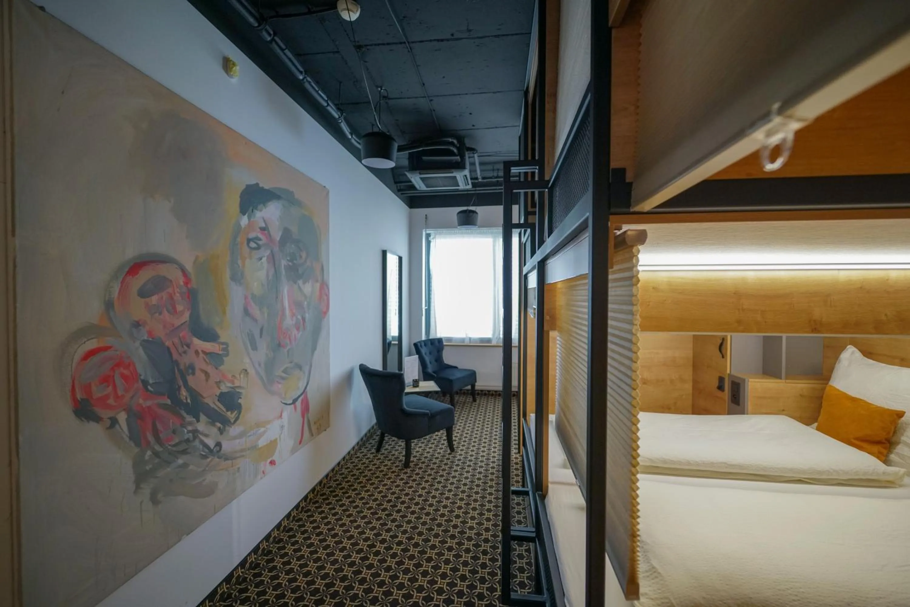 Bed in CHORS like a hotel - Capsule & NFT Boutique Hostel Bratislava - City Center