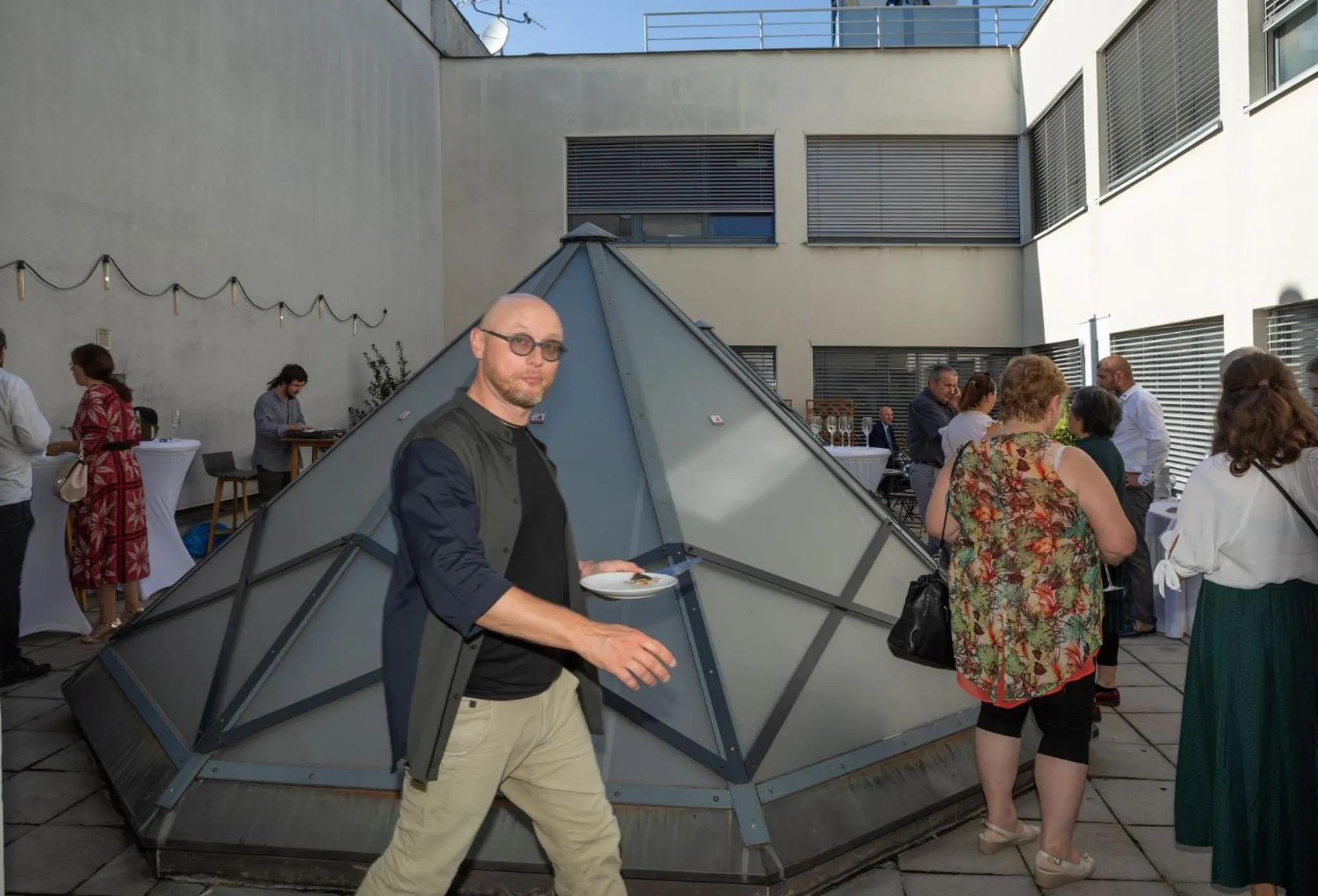 People in CHORS like a hotel - Capsule & NFT Boutique Hostel Bratislava - City Center