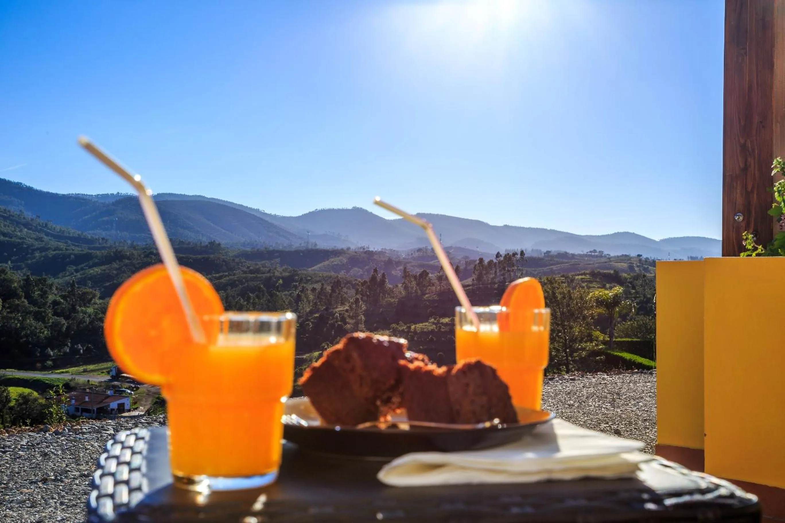 Summer in Nave Redonda do Cerro – Countryside & Nature