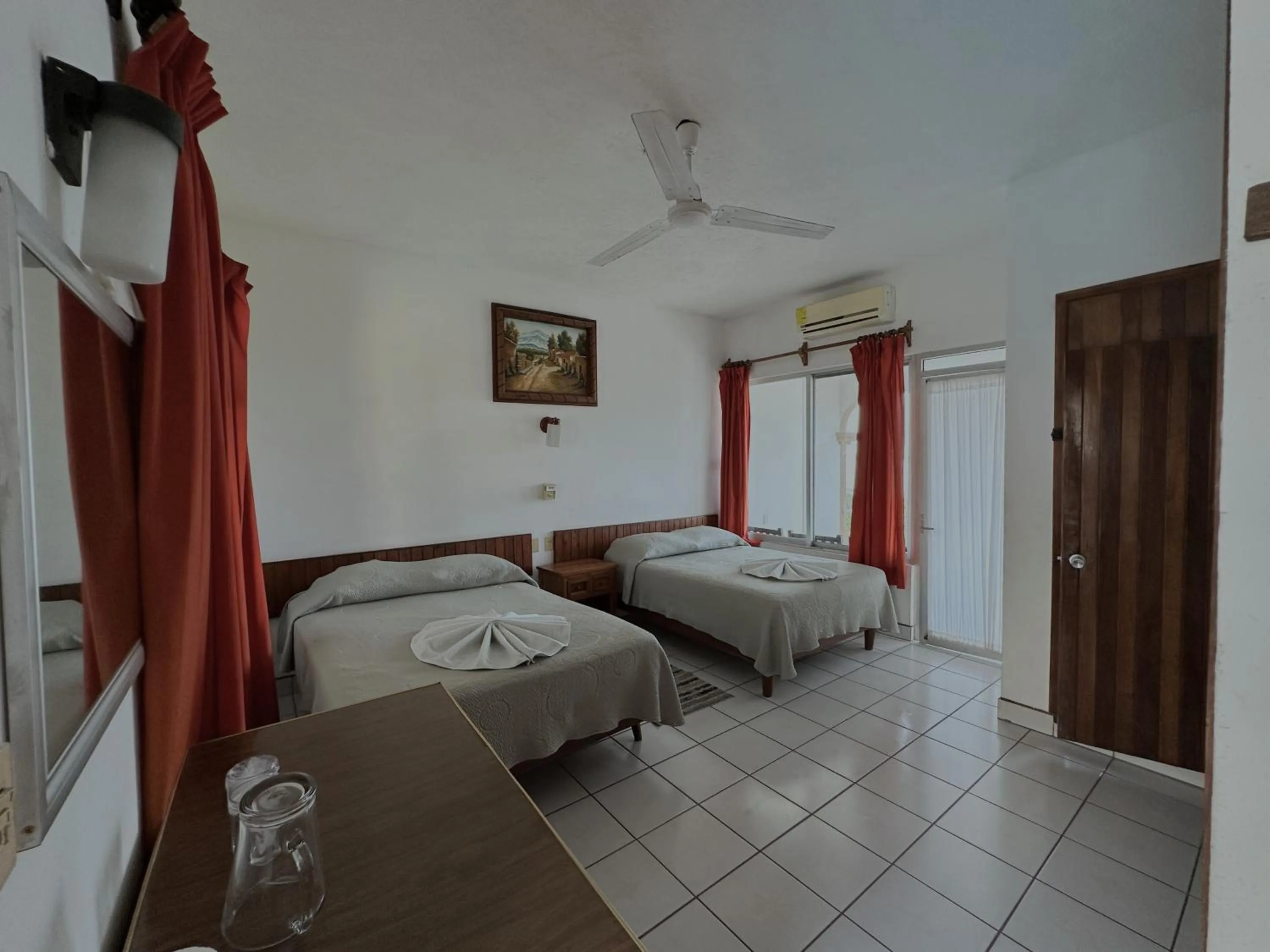 TV and multimedia, Bed in Hotel San Juan