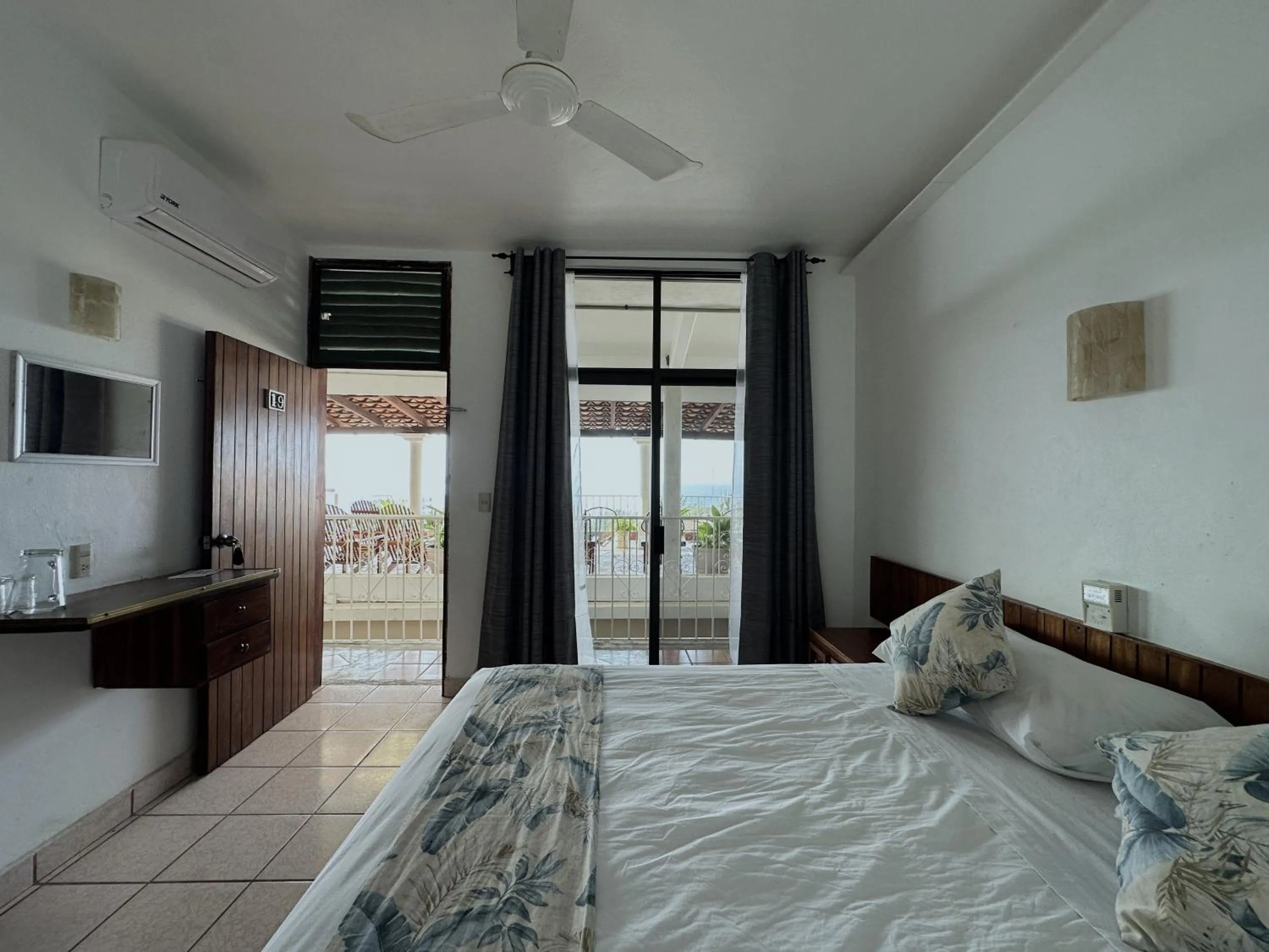 Bed in Hotel San Juan