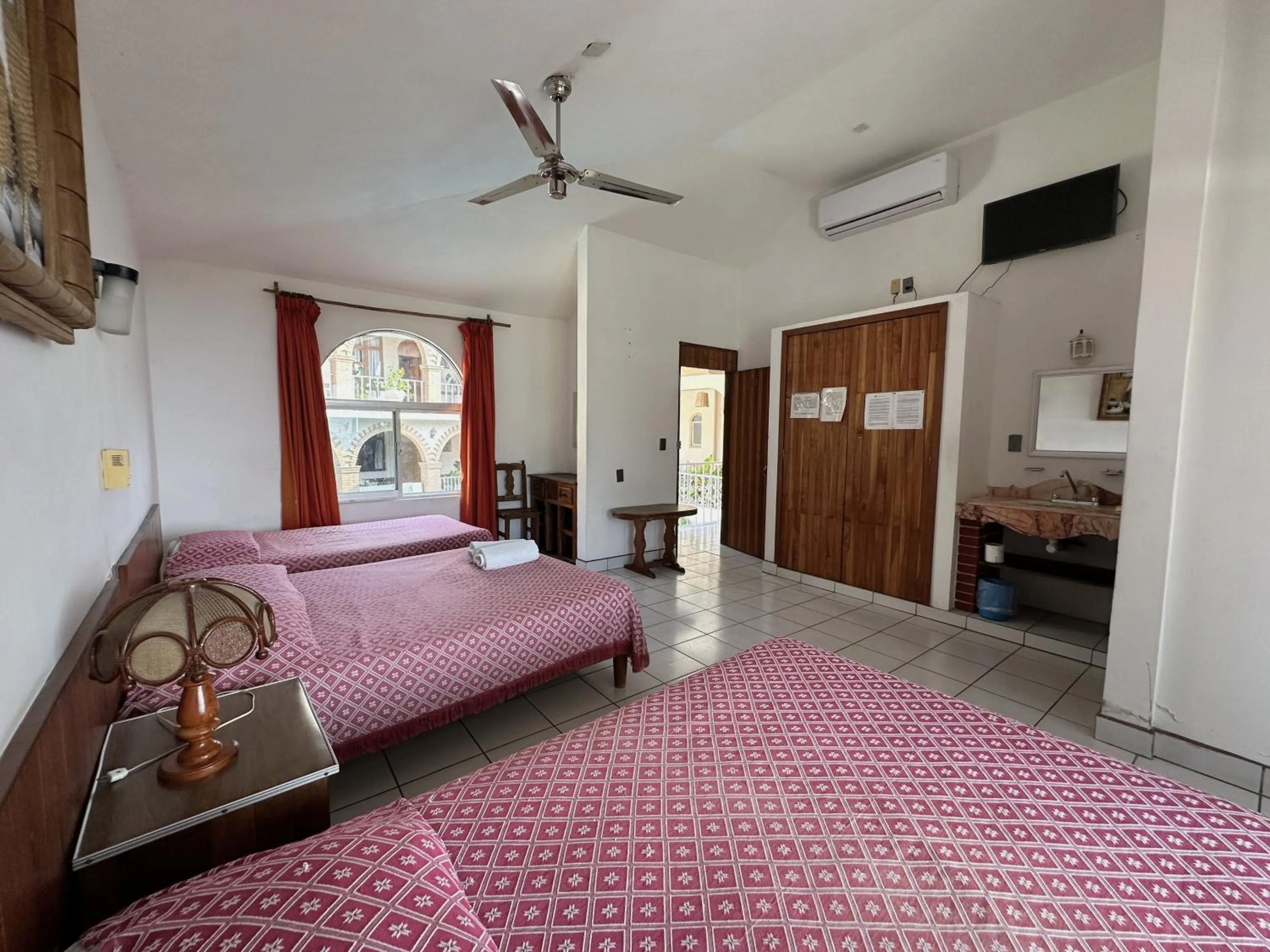 Bed in Hotel San Juan