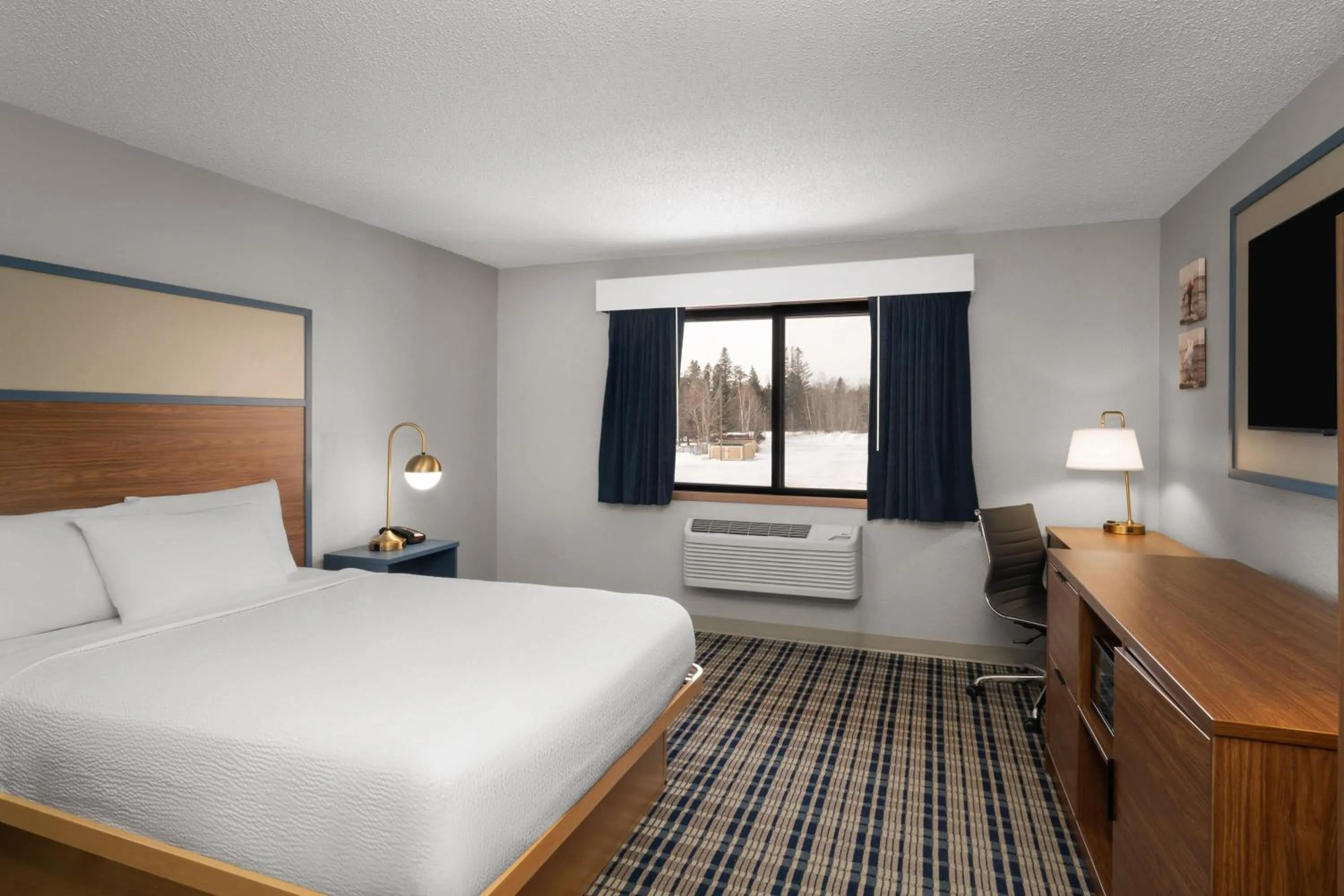 Photo of the whole room, Bed in AmericInn by Wyndham Tofte Near Lake Superior