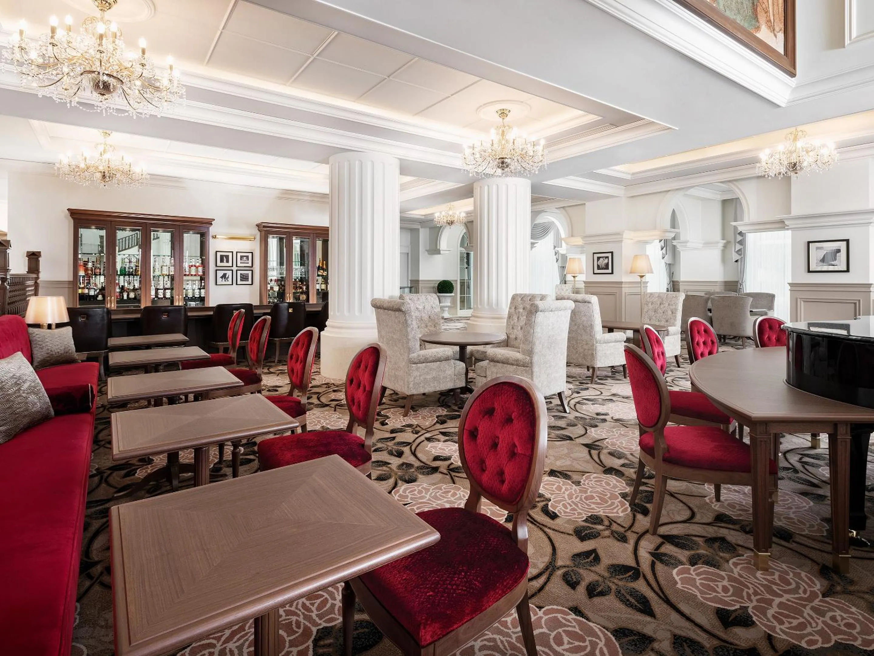 Restaurant/places to eat in Takarazuka Hotel