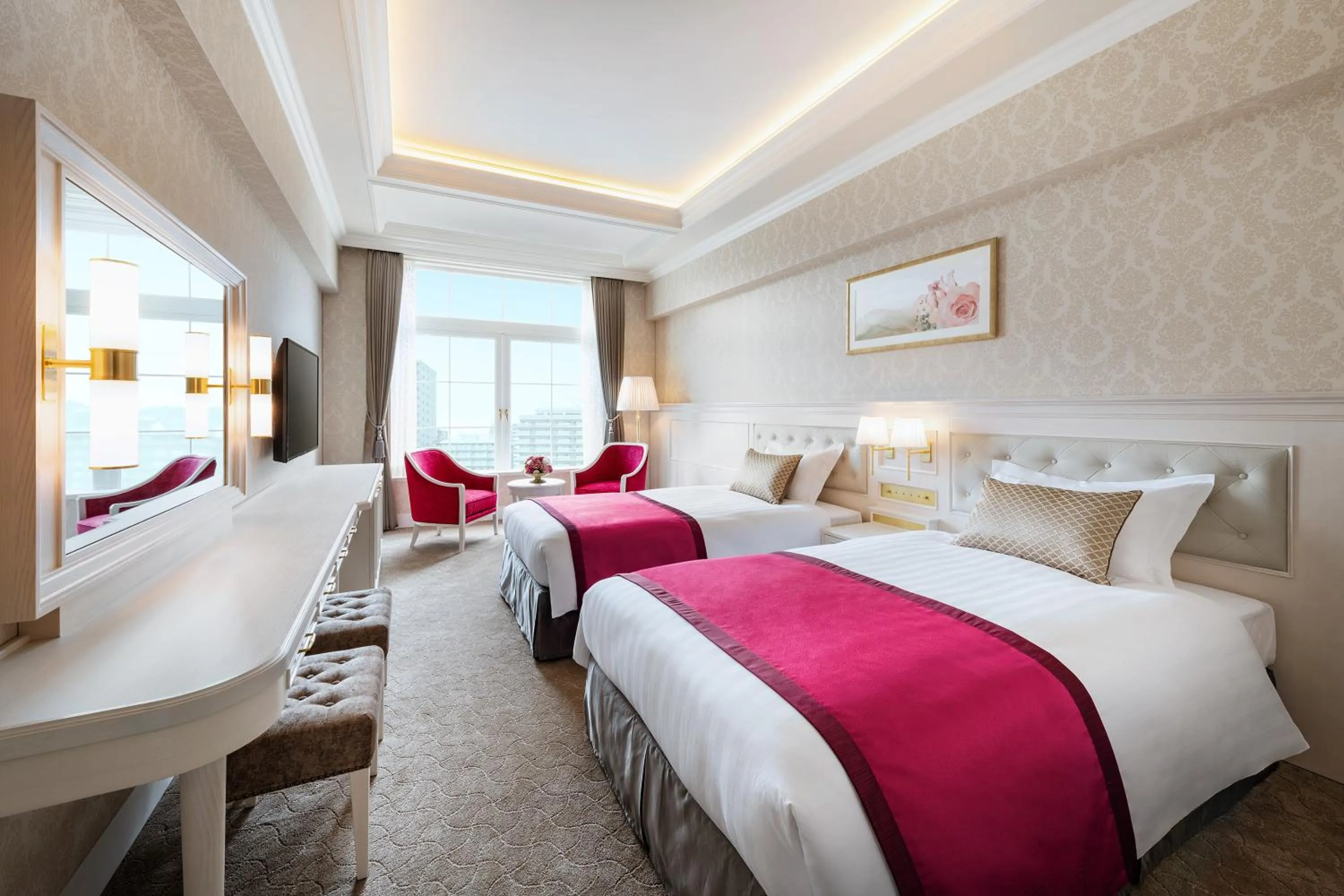 Bedroom, Bed in Takarazuka Hotel