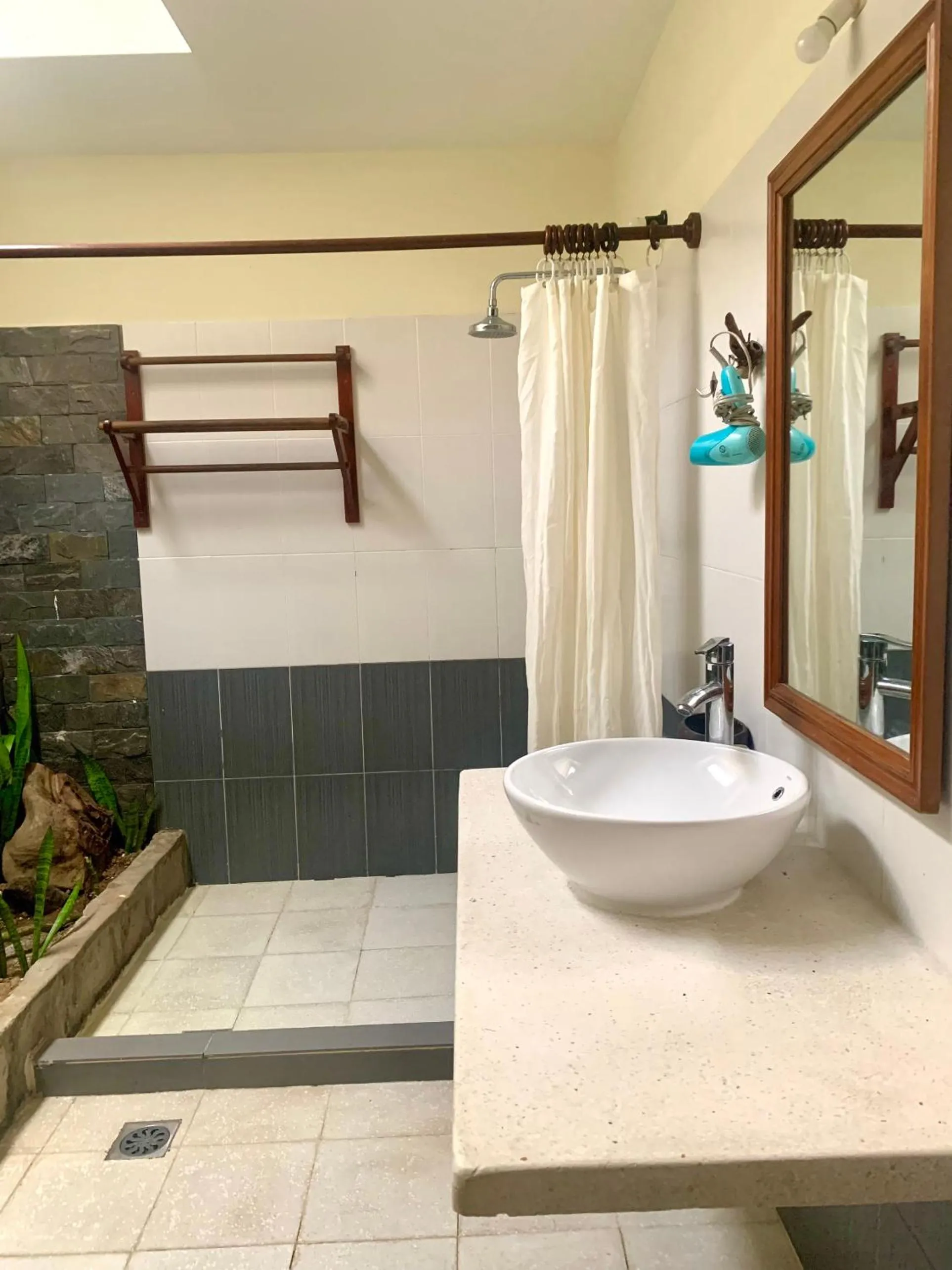 Bathroom in Phu Quoc Eco Beach Resort