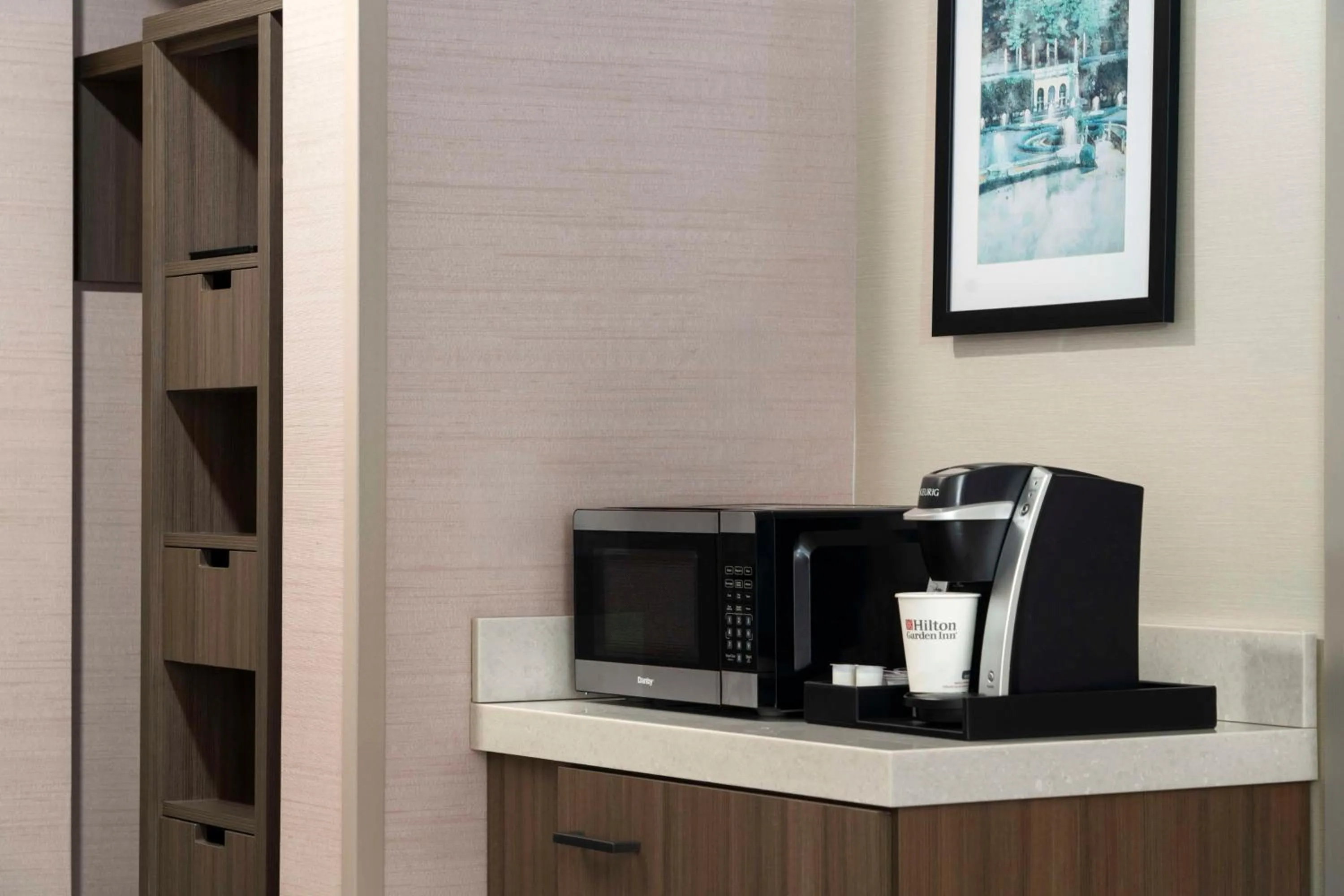 Photo of the whole room in Hilton Garden Inn Kennett Square