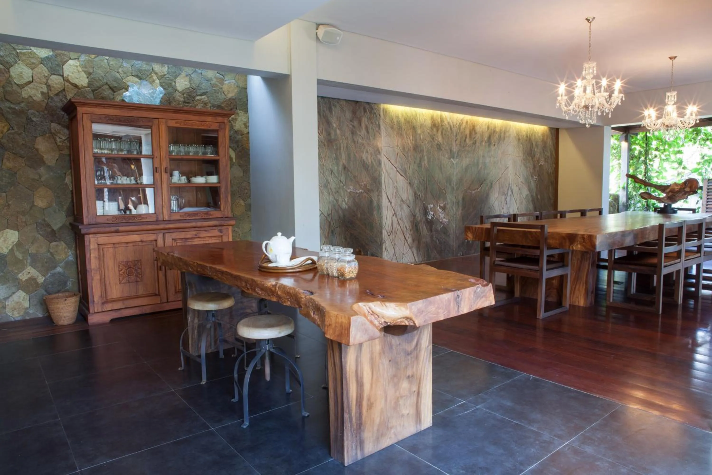 Kitchen or kitchenette in Swarapadi Villa