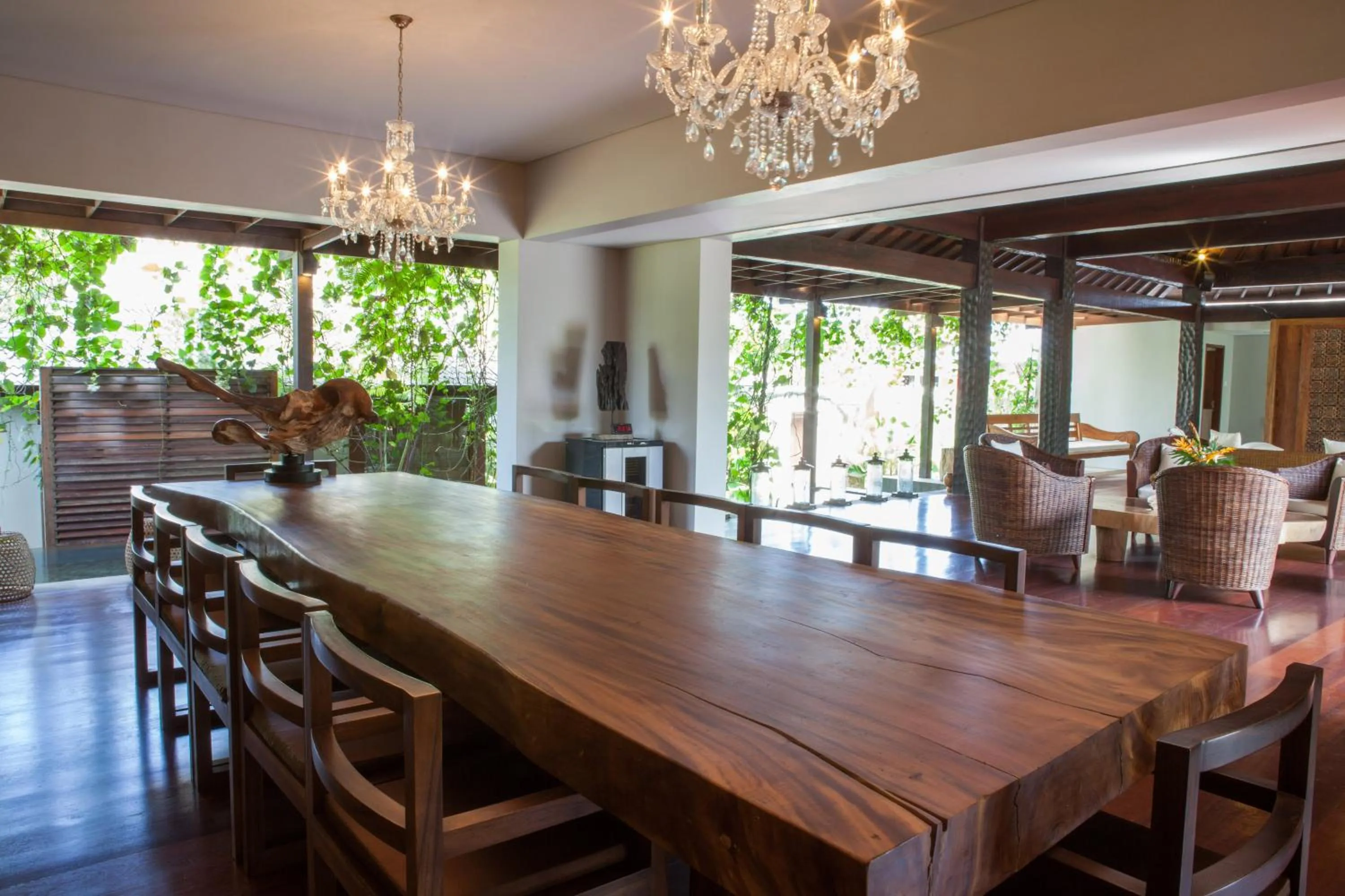 Dining area in Swarapadi Villa