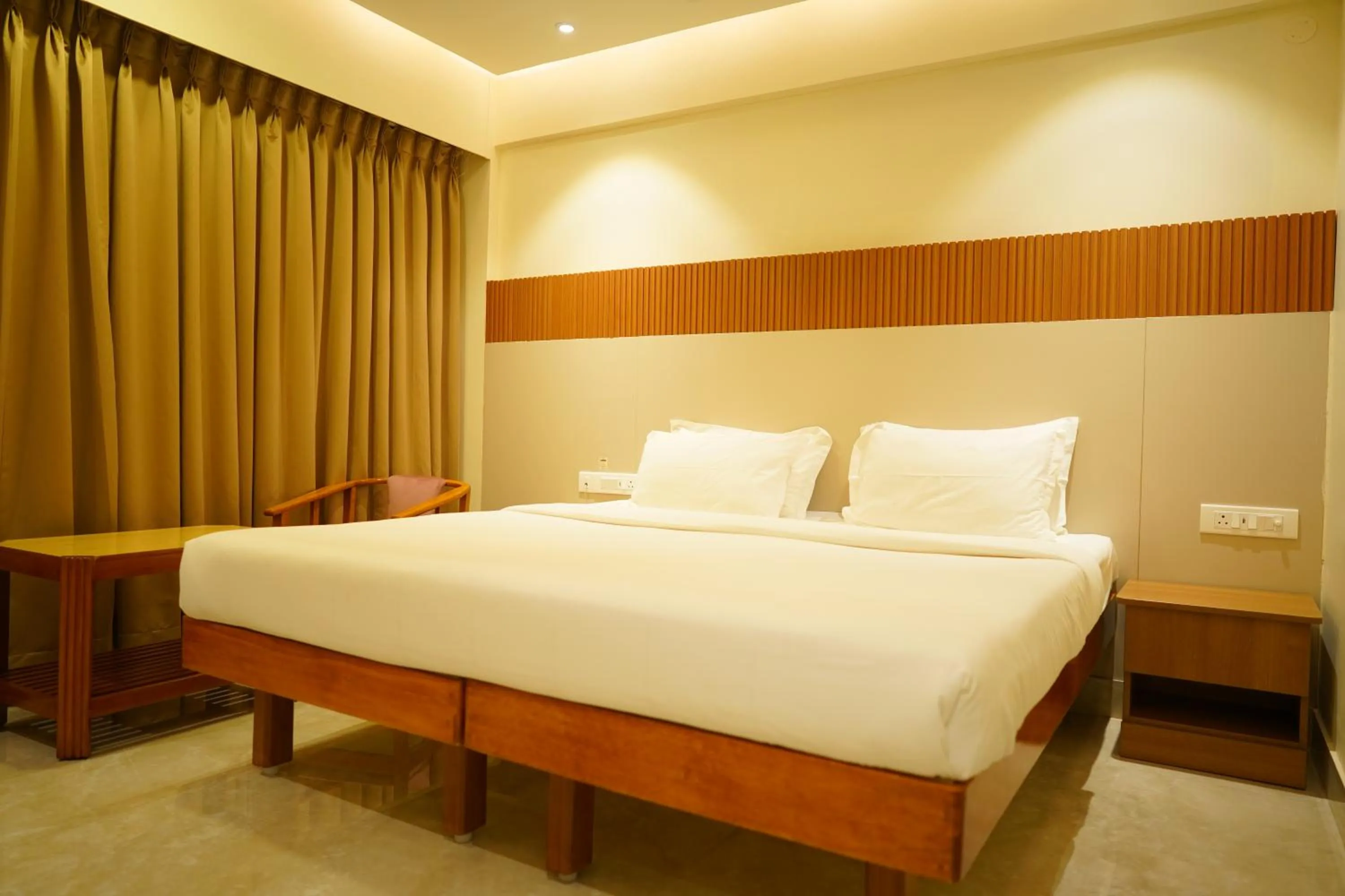 Bed in Hotel Surguru