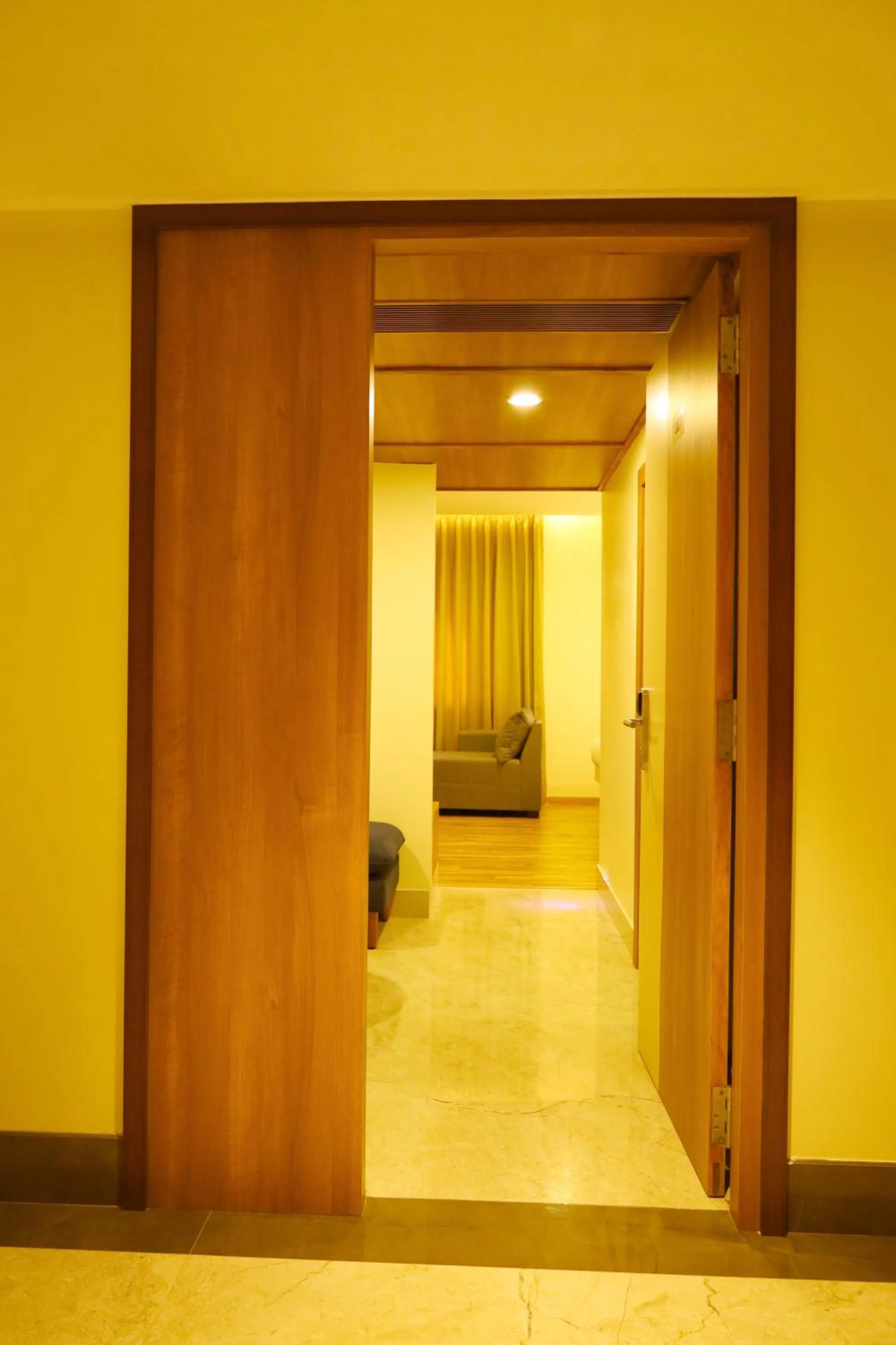 Facade/entrance in Hotel Surguru